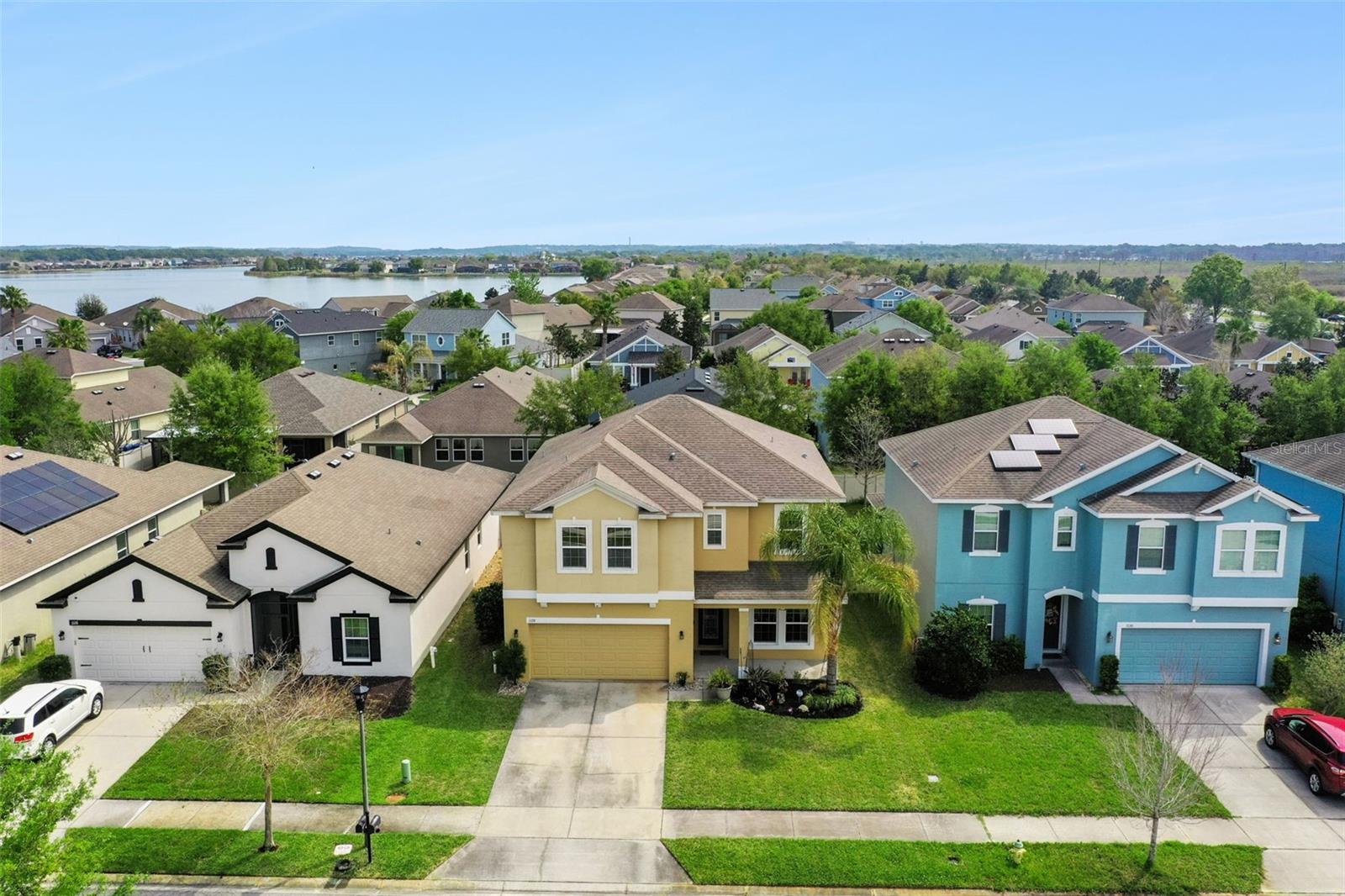 Image 37 of 45 For 1128 White Water Bay Drive