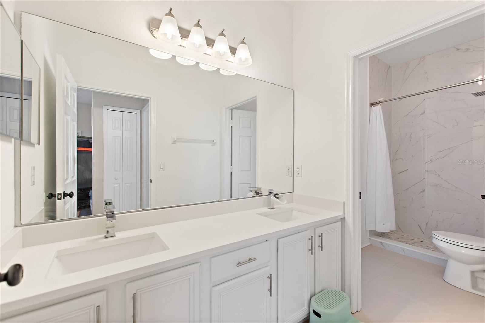 Image 33 of 51 For 1851 Soaring Heights Circle