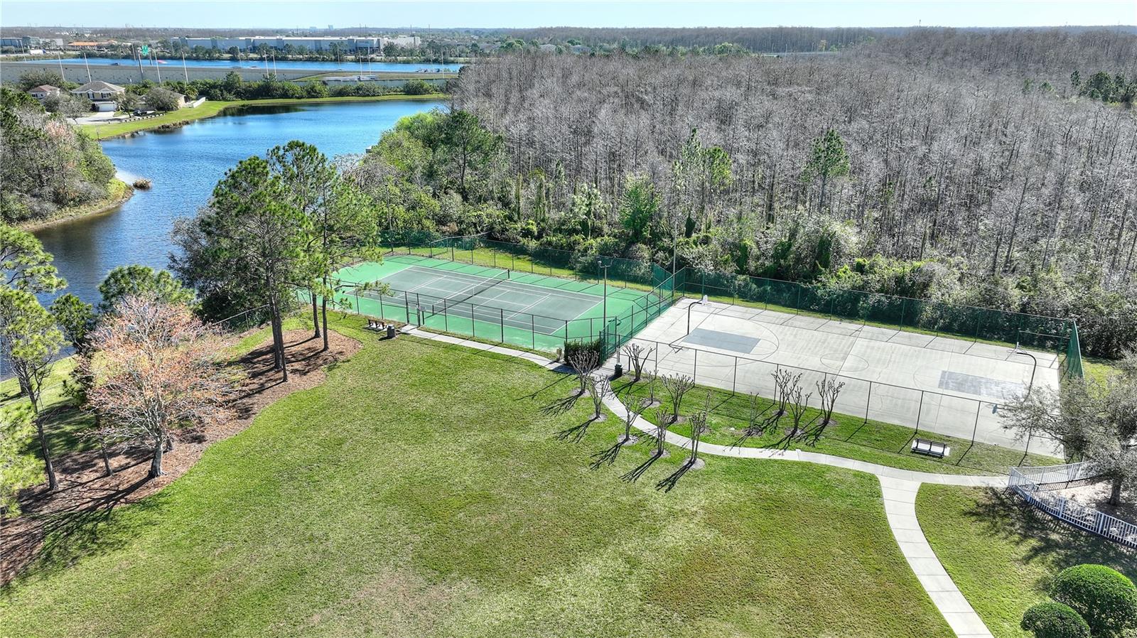 Image 45 of 51 For 1851 Soaring Heights Circle