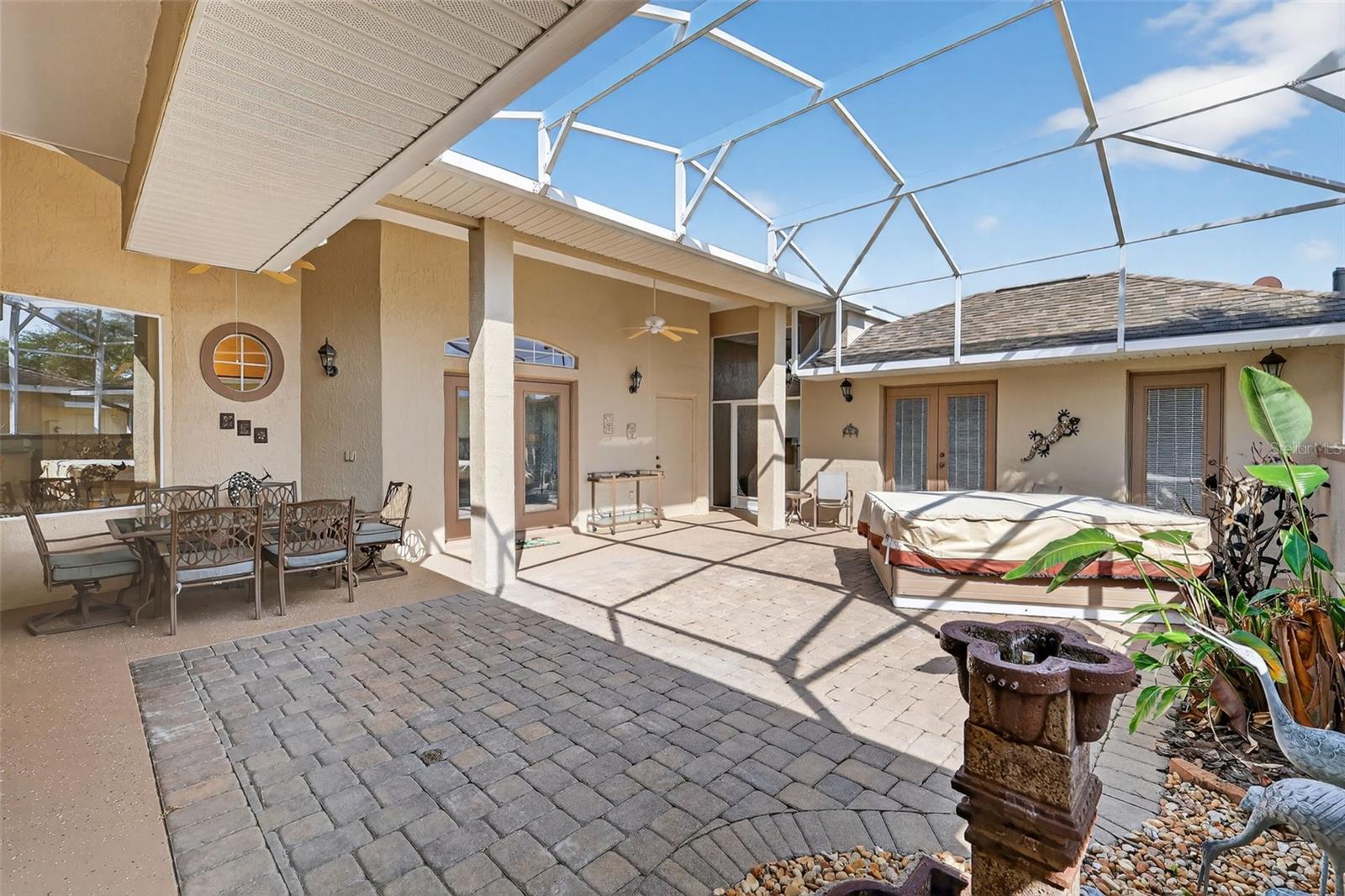 Image 12 of 68 For 21635 Stirling Pass