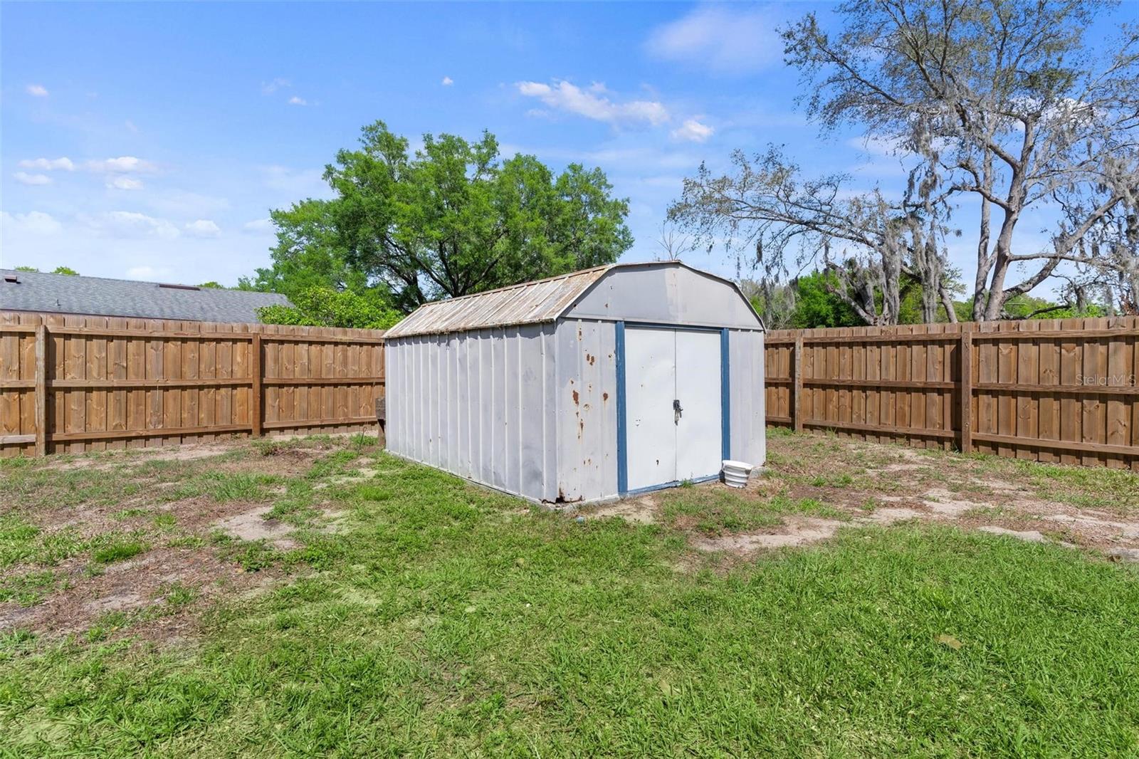 Image 28 of 36 For 1101 Spruce Court