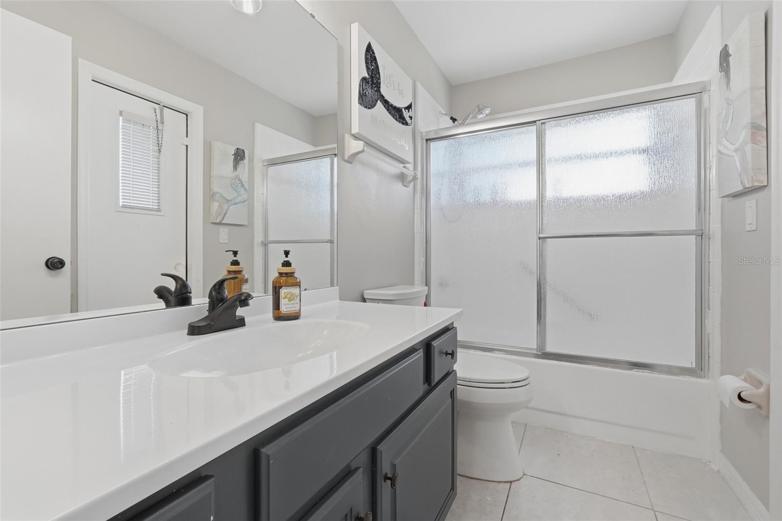 Image 19 of 41 For 14715 Greater Pines Boulevard