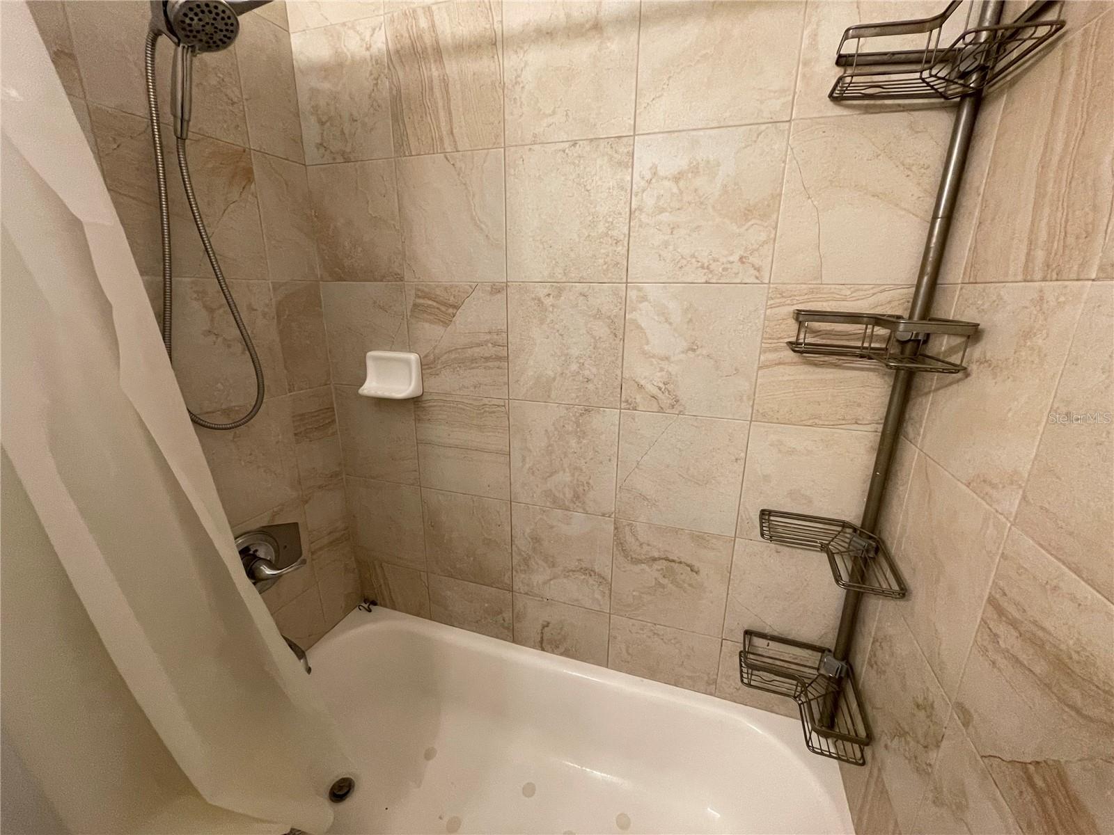 Image 14 of 30 For 706 Mission Drive