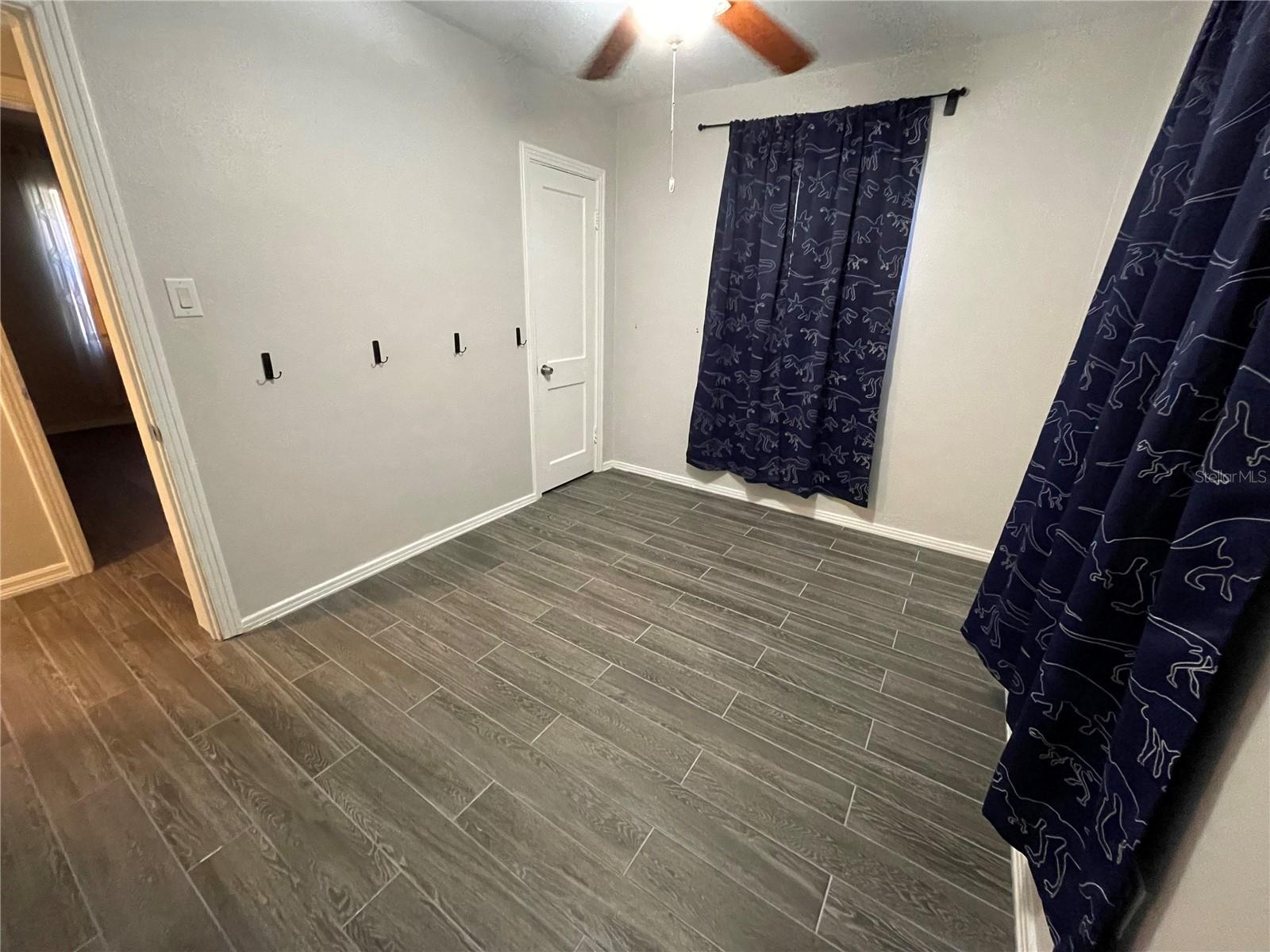 Image 19 of 30 For 706 Mission Drive