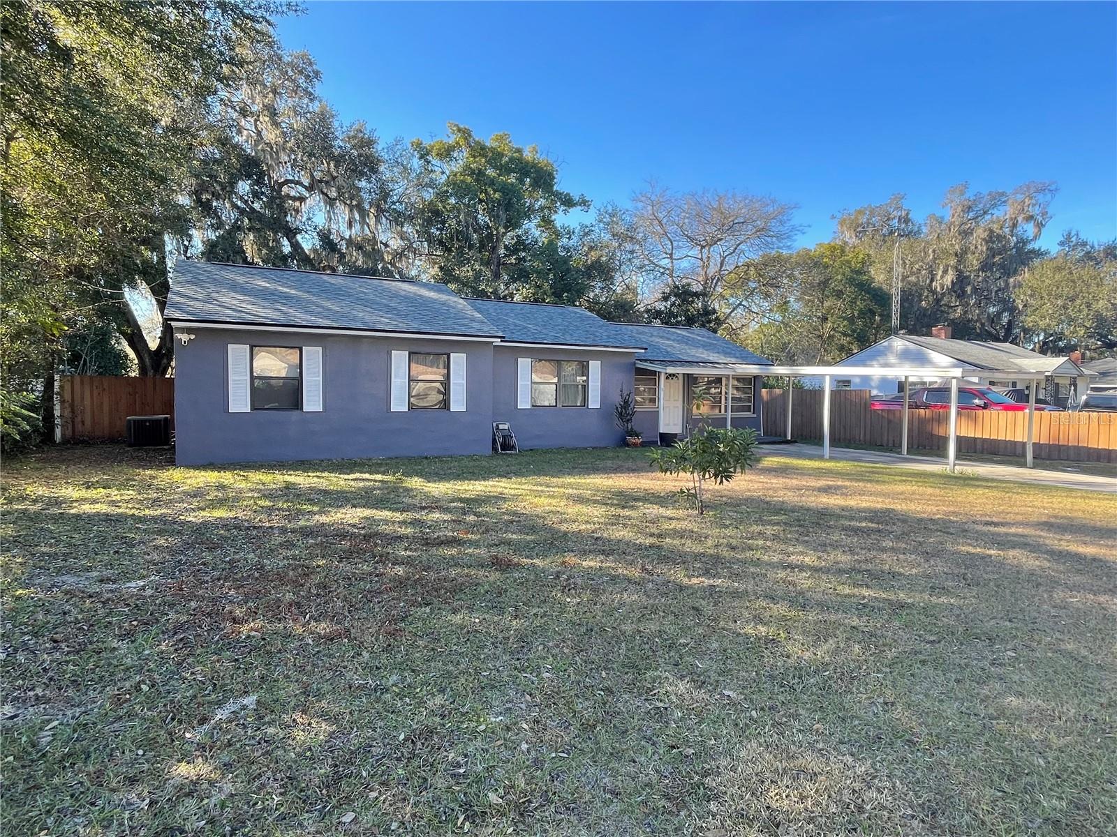 Image 2 of 30 For 706 Mission Drive