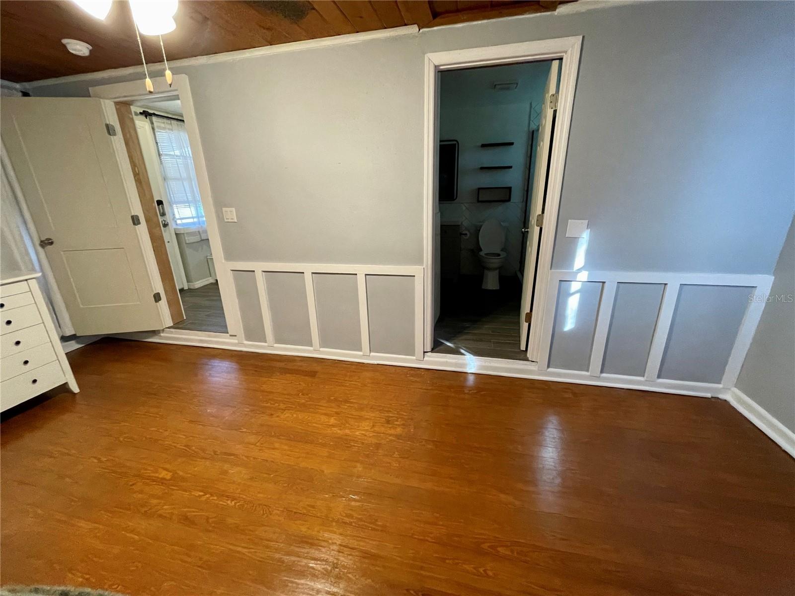 Image 23 of 30 For 706 Mission Drive