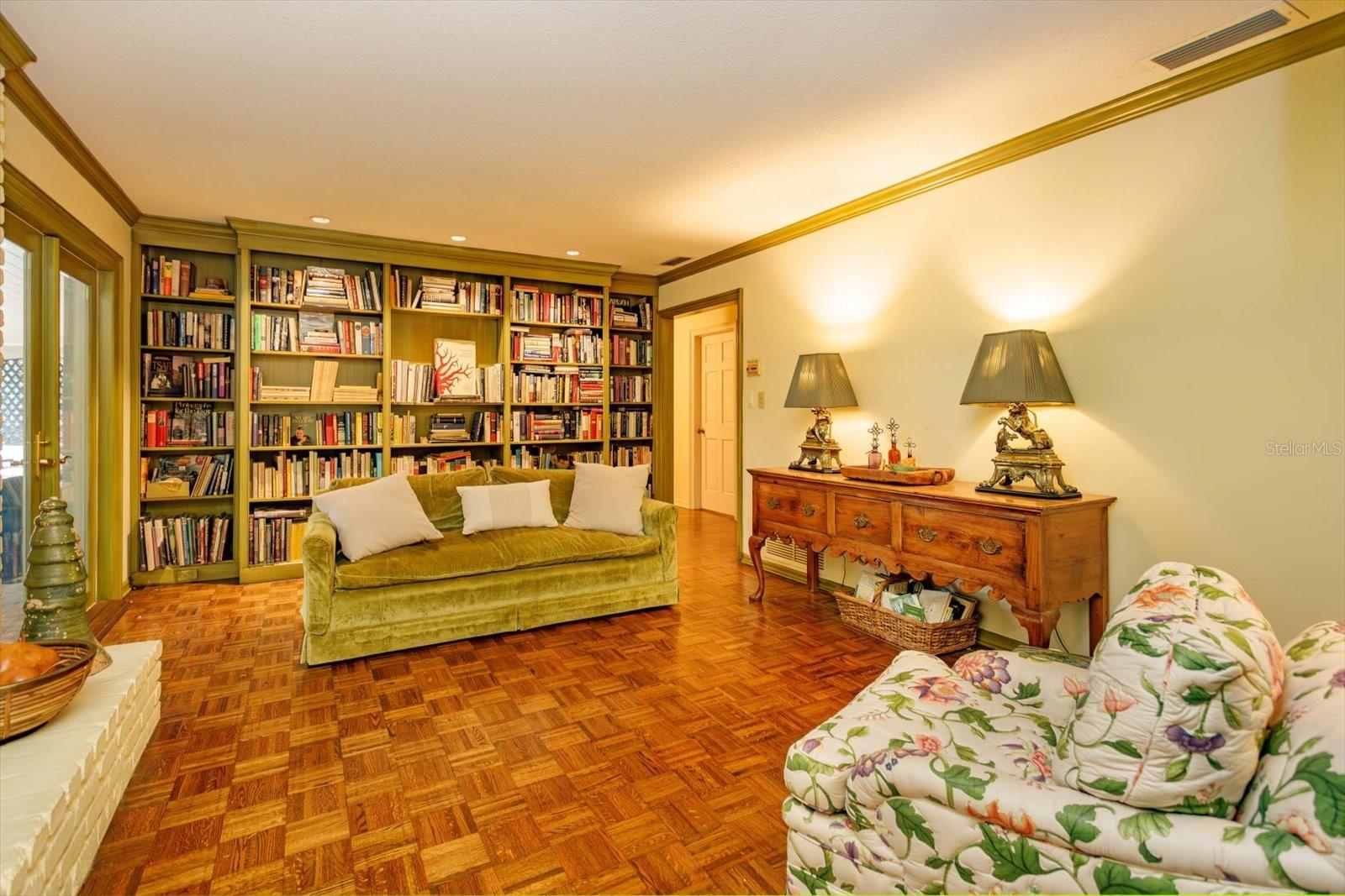 Image 10 of 43 For 3620 Shamrock Court