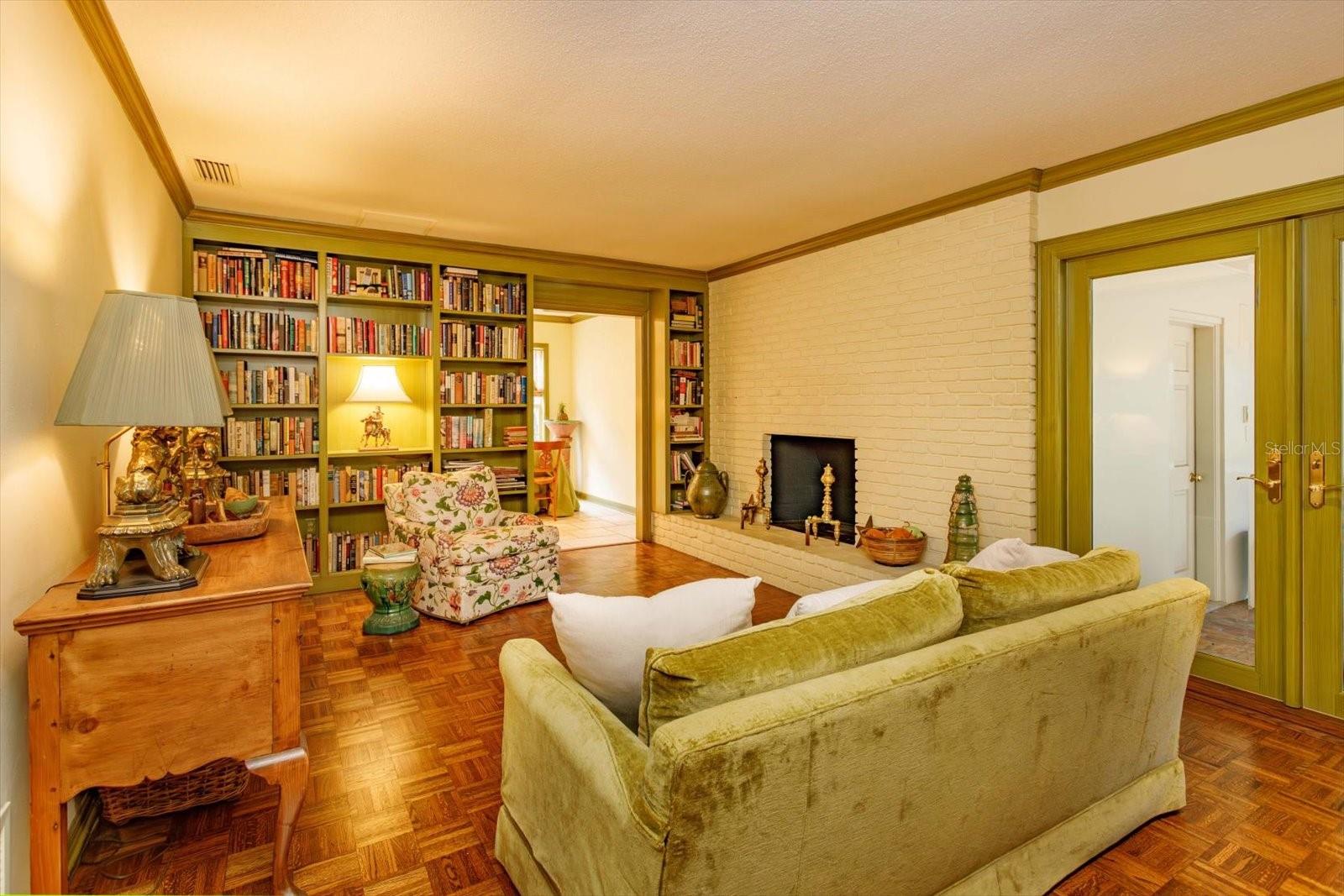 Image 11 of 43 For 3620 Shamrock Court