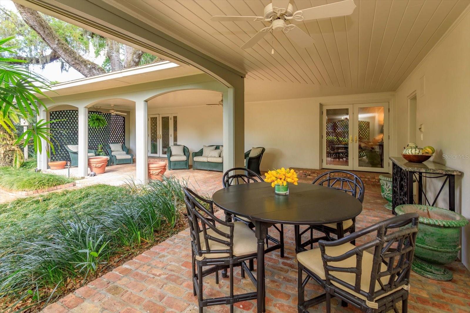 Image 26 of 43 For 3620 Shamrock Court