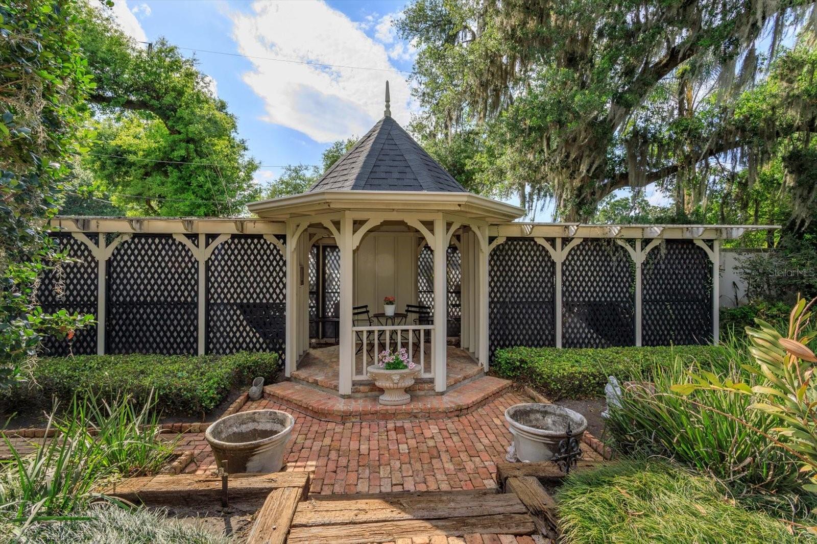 Image 3 of 43 For 3620 Shamrock Court