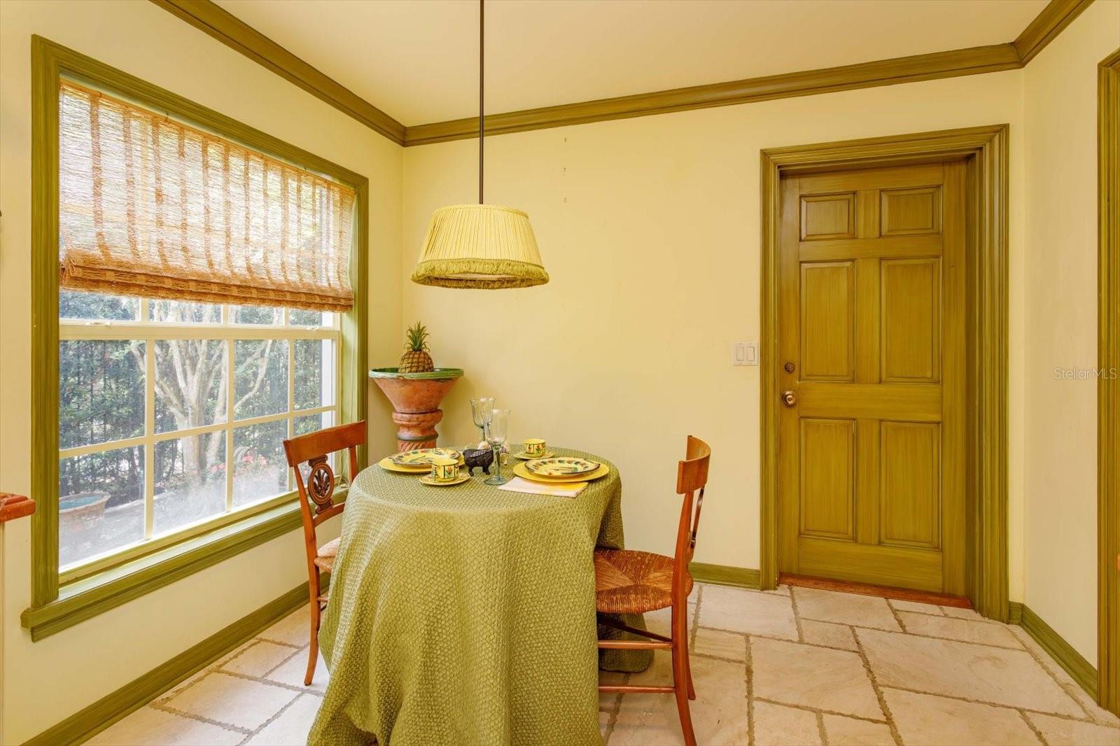 Image 8 of 43 For 3620 Shamrock Court