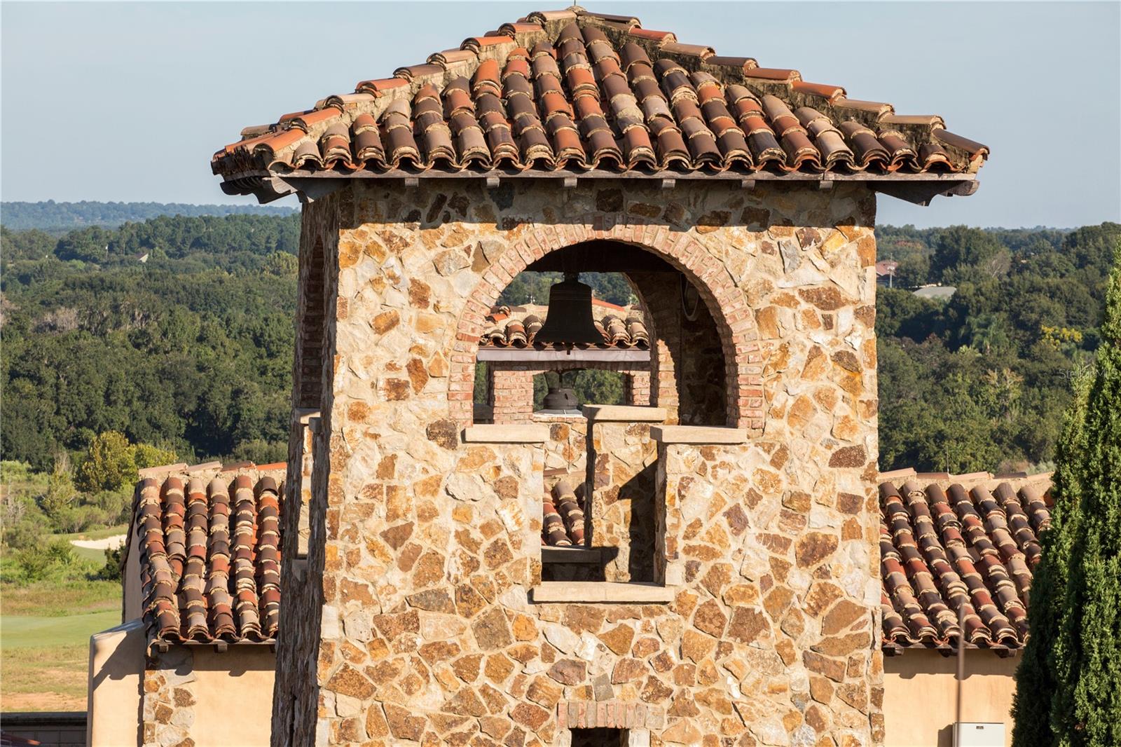 Image 6 of 10 For 15742 Pendio Drive