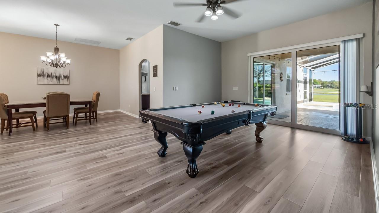 Image 12 of 70 For 7351 Spring Mountain Lane