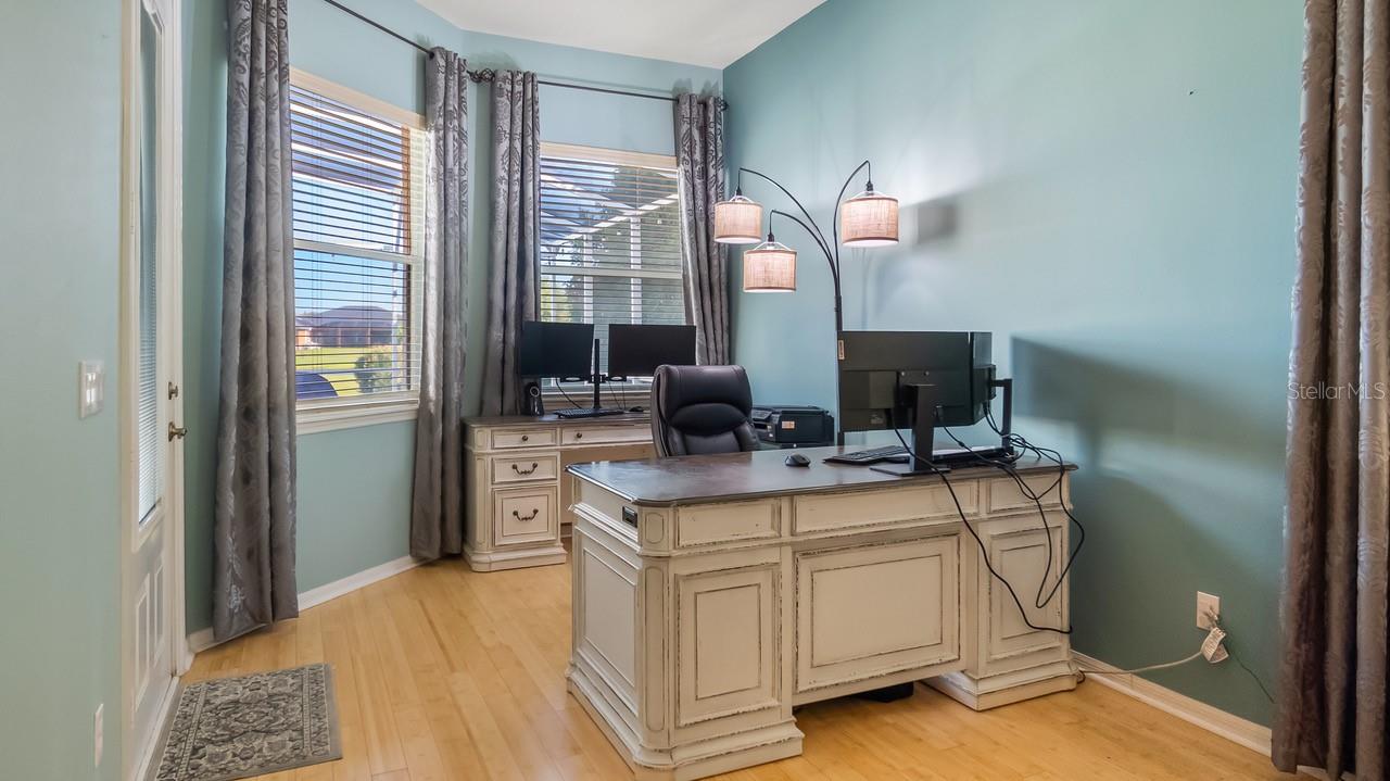 Image 26 of 70 For 7351 Spring Mountain Lane