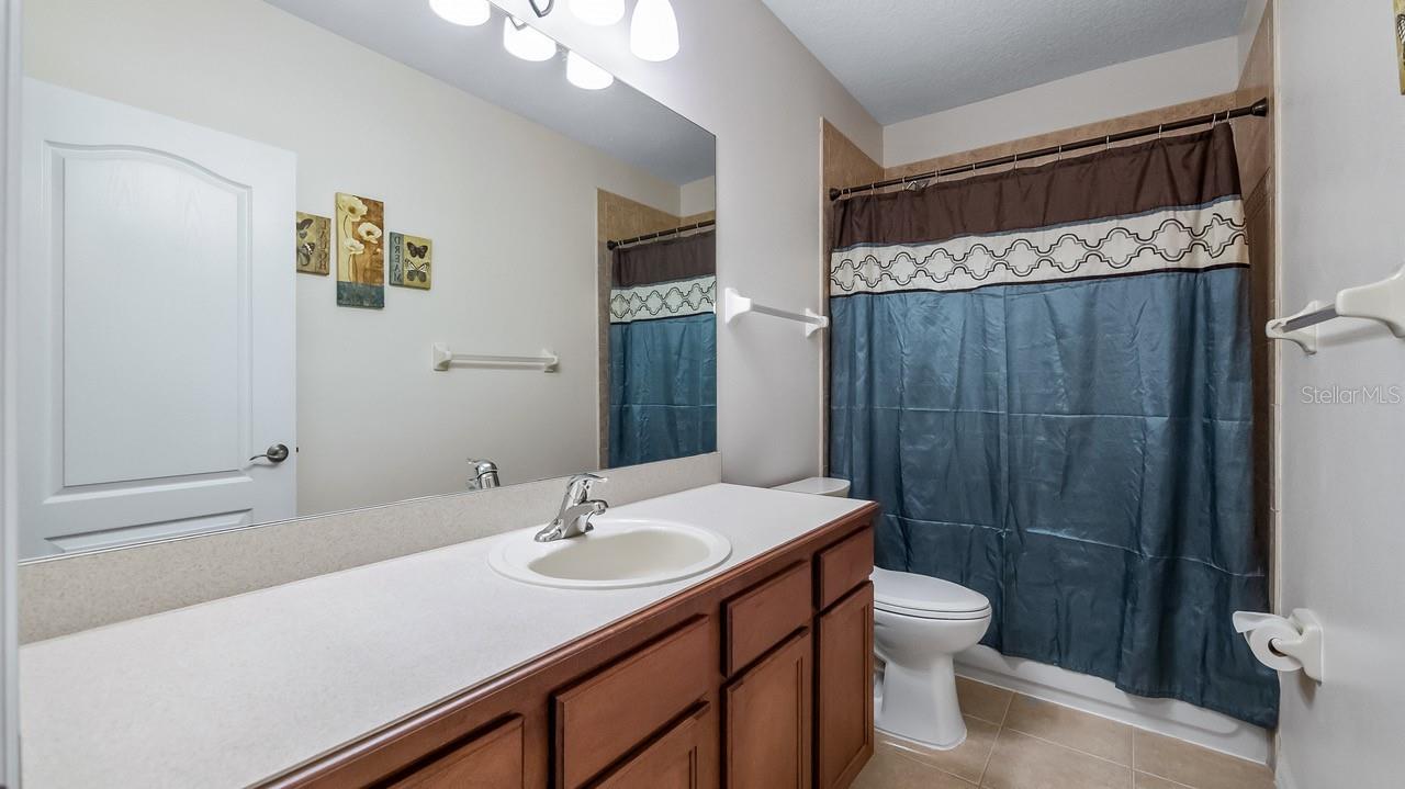 Image 44 of 70 For 7351 Spring Mountain Lane