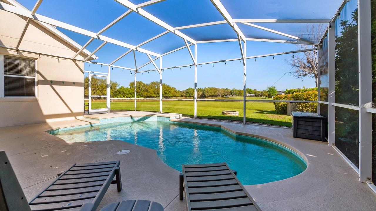 Image 49 of 70 For 7351 Spring Mountain Lane