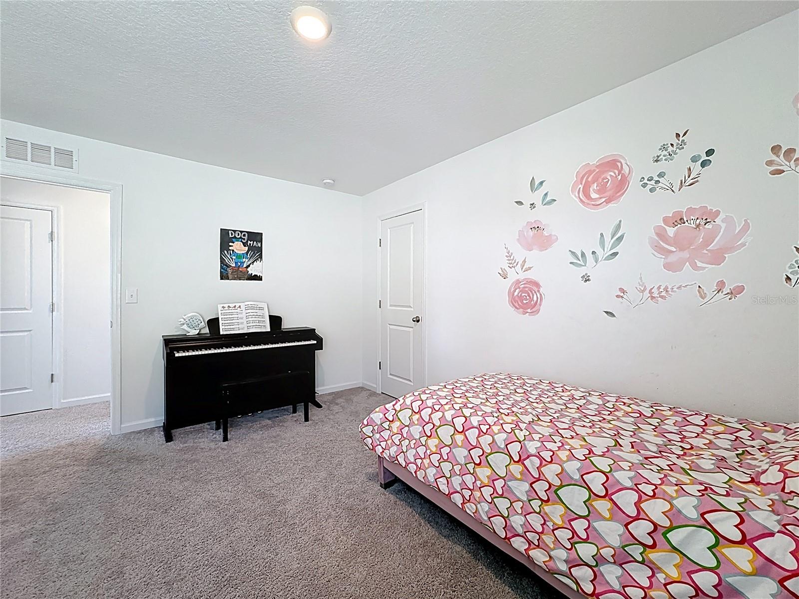 Image 24 of 46 For 2067 Gold Dust Drive