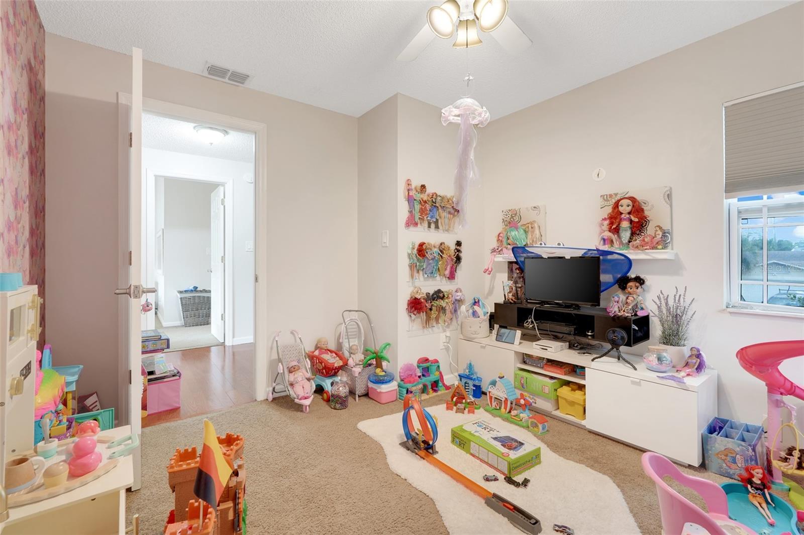 Image 23 of 32 For 7196 Harbor Heights Circle