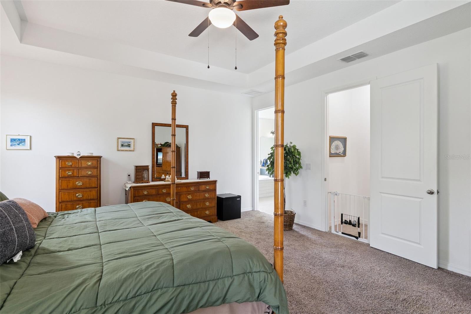 Image 27 of 59 For 16816 Lakemont Avenue