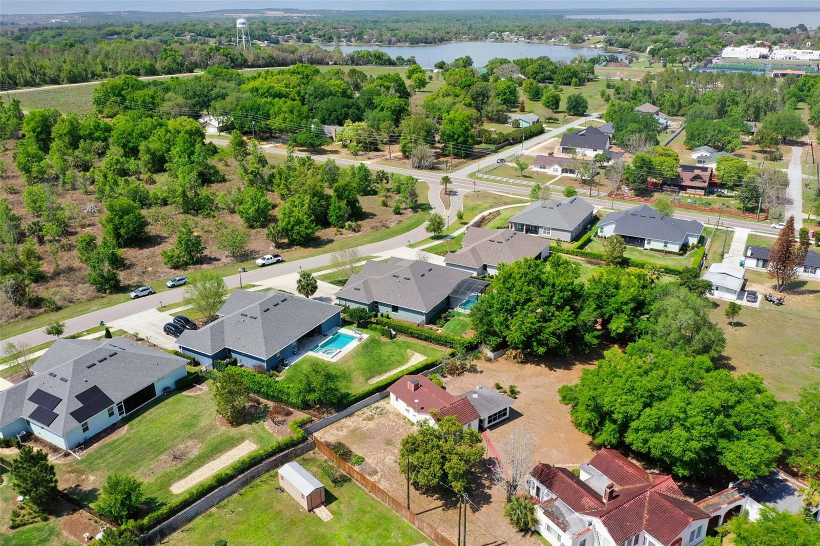 Image 51 of 59 For 16816 Lakemont Avenue