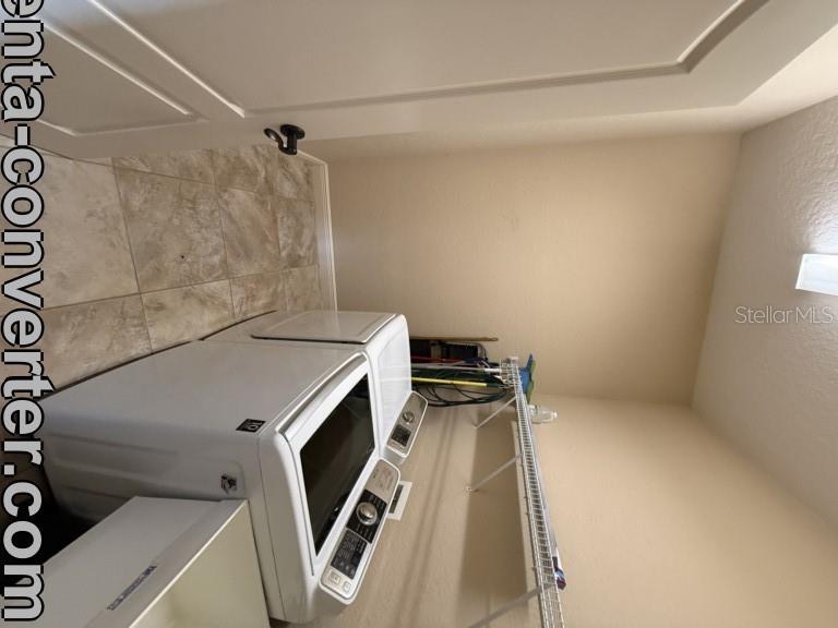 Image 22 of 33 For 26812 Bella Vista Drive