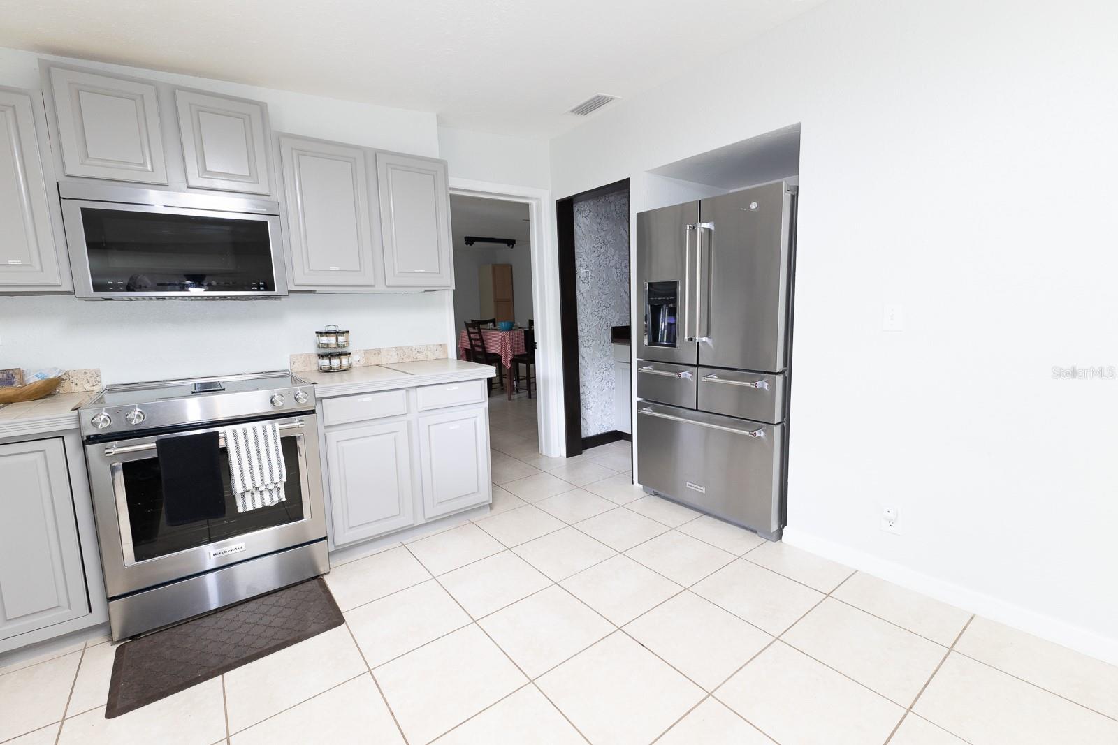 Image 41 of 78 For 207 Mandarin Ln