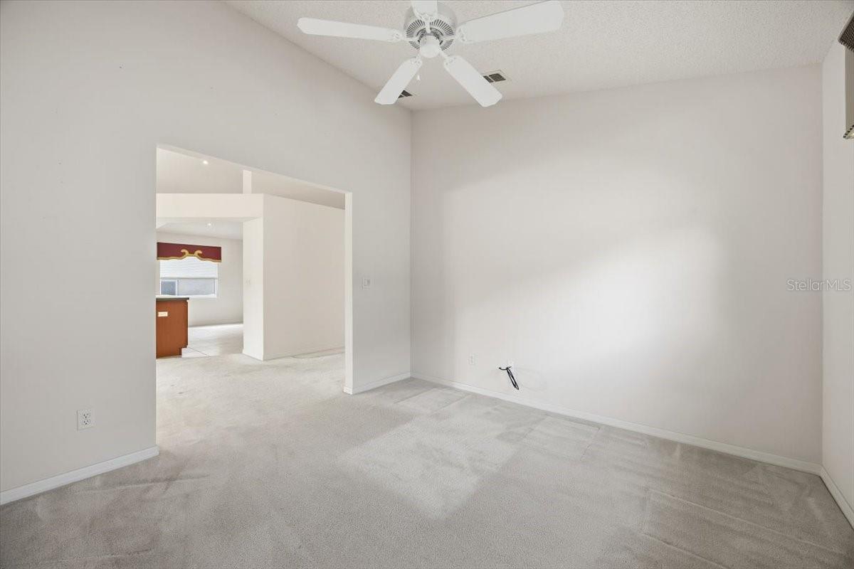 Image 14 of 37 For 3645 Rollingbrook Street