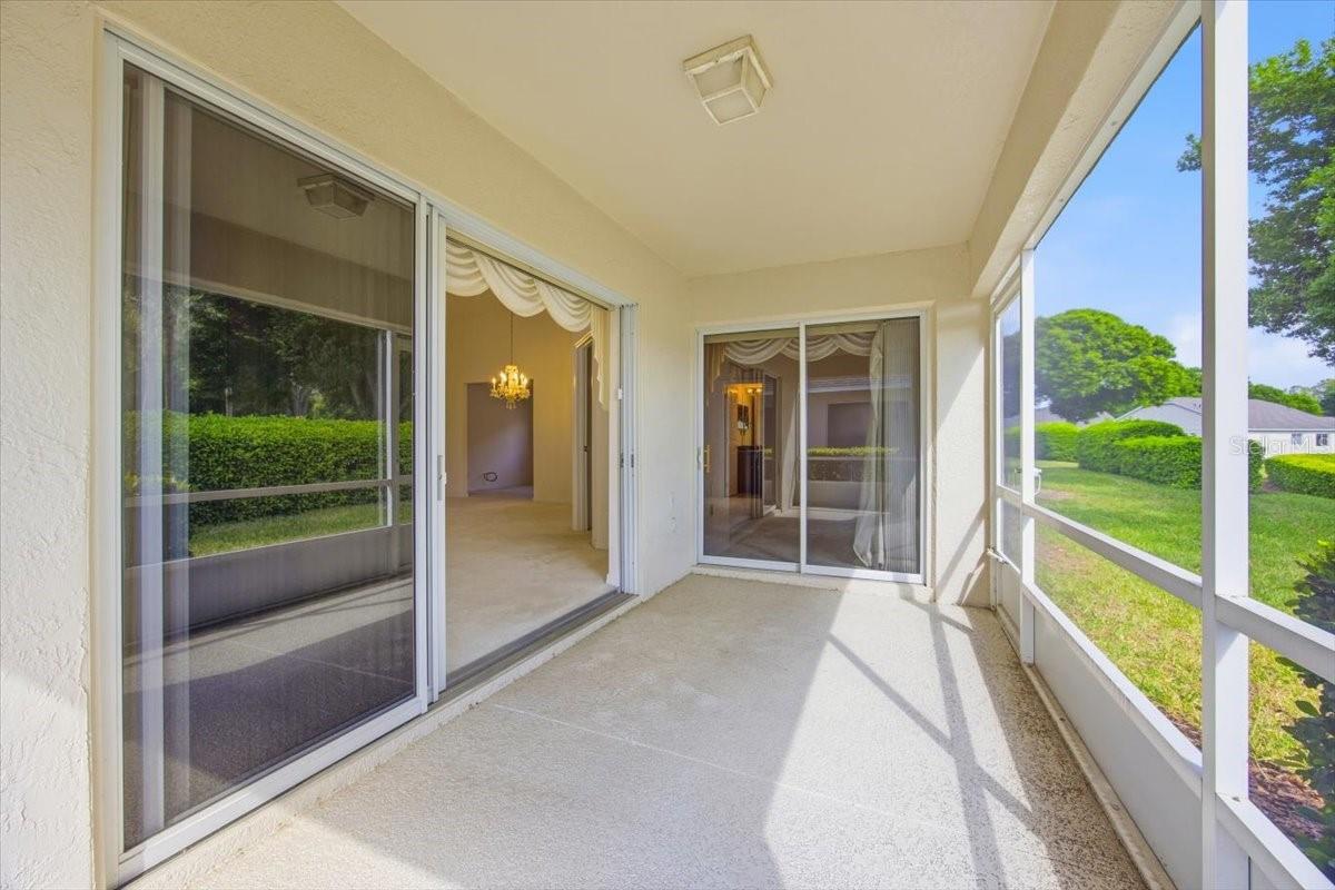 Image 25 of 37 For 3645 Rollingbrook Street