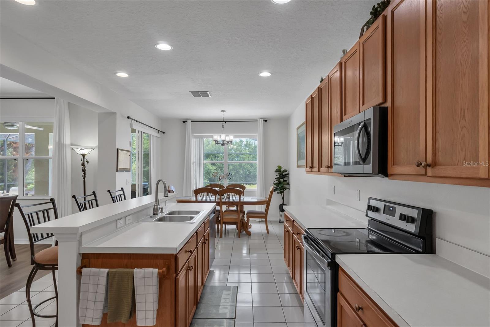 Image 9 of 47 For 711 Kettering Road