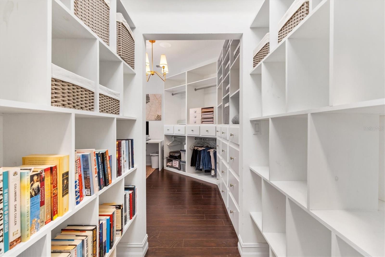 Image 14 of 39 For 12114 Eagle Point Court