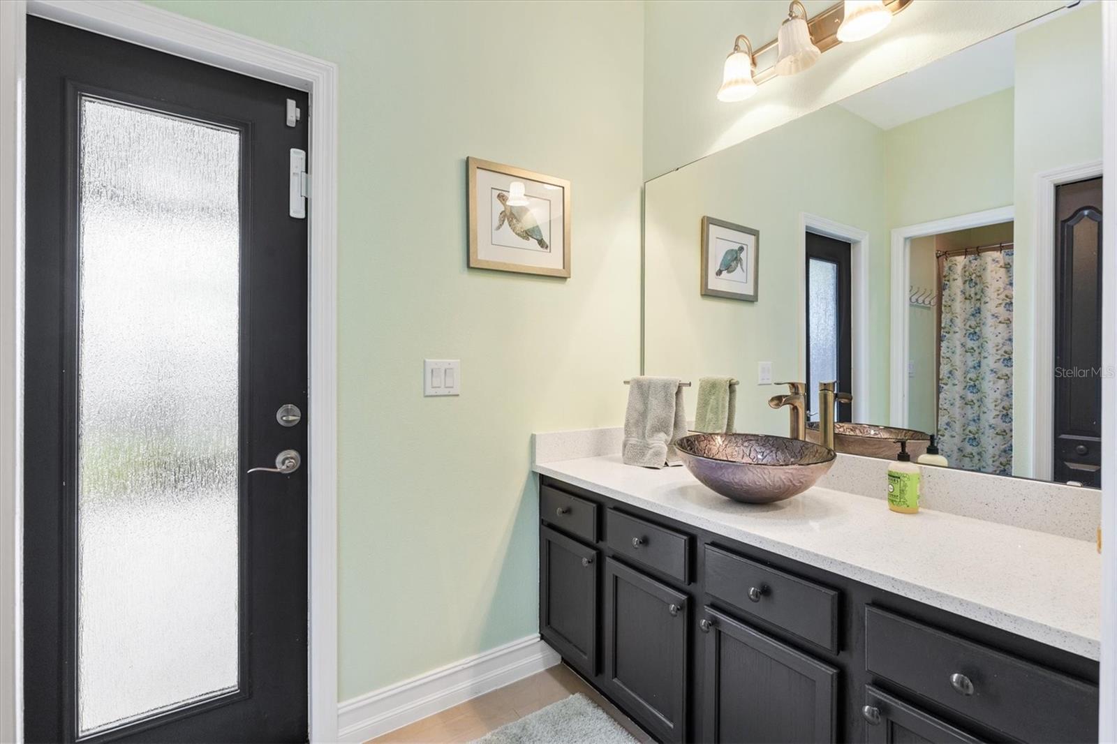 Image 19 of 39 For 12114 Eagle Point Court