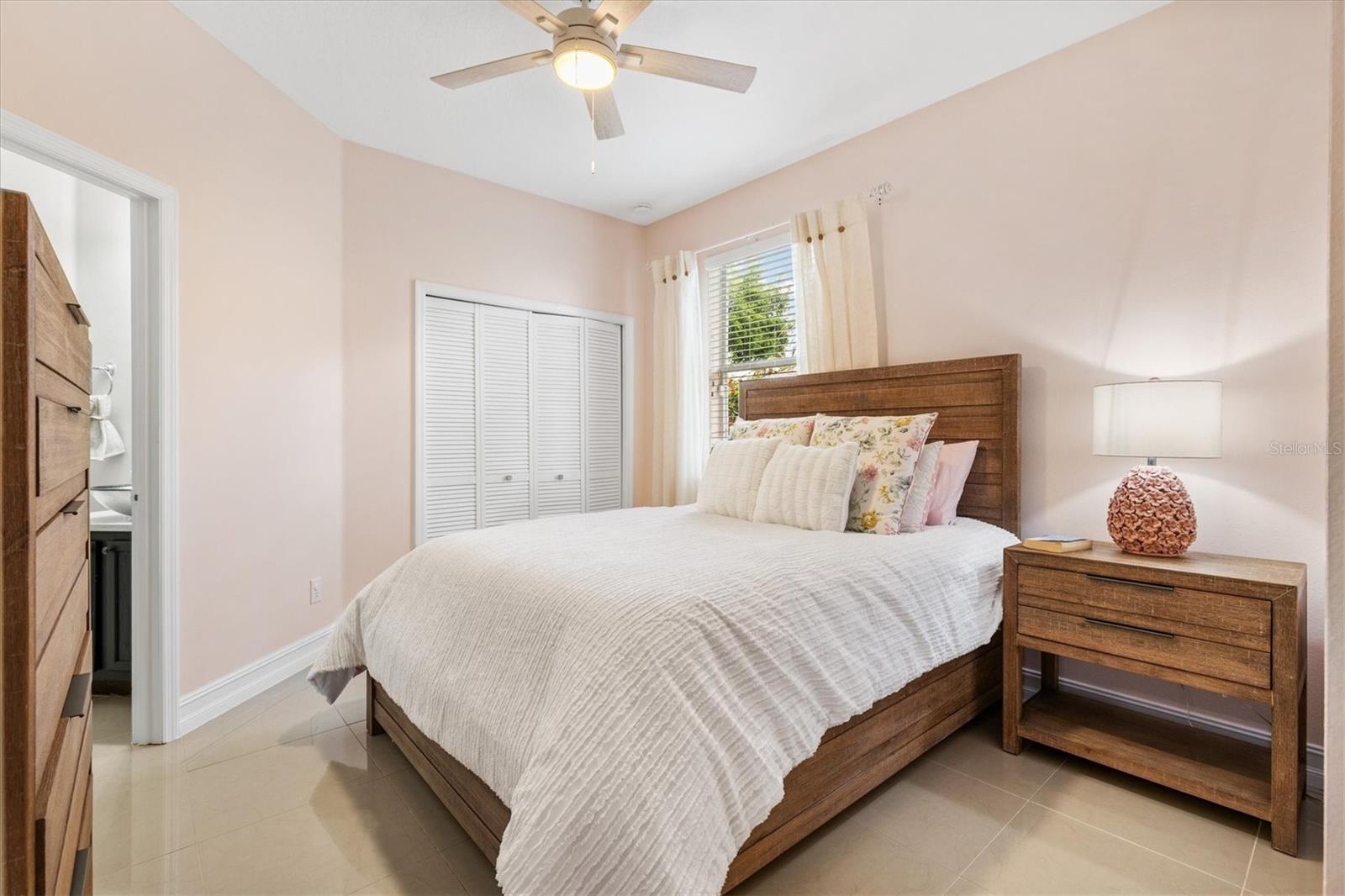 Image 20 of 39 For 12114 Eagle Point Court