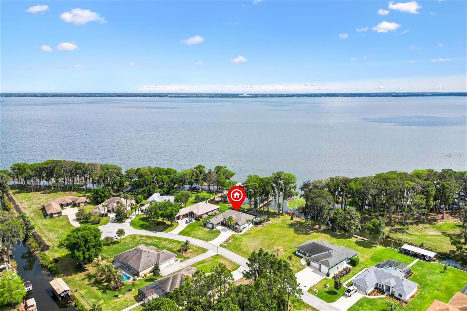 Image 35 of 39 For 12114 Eagle Point Court