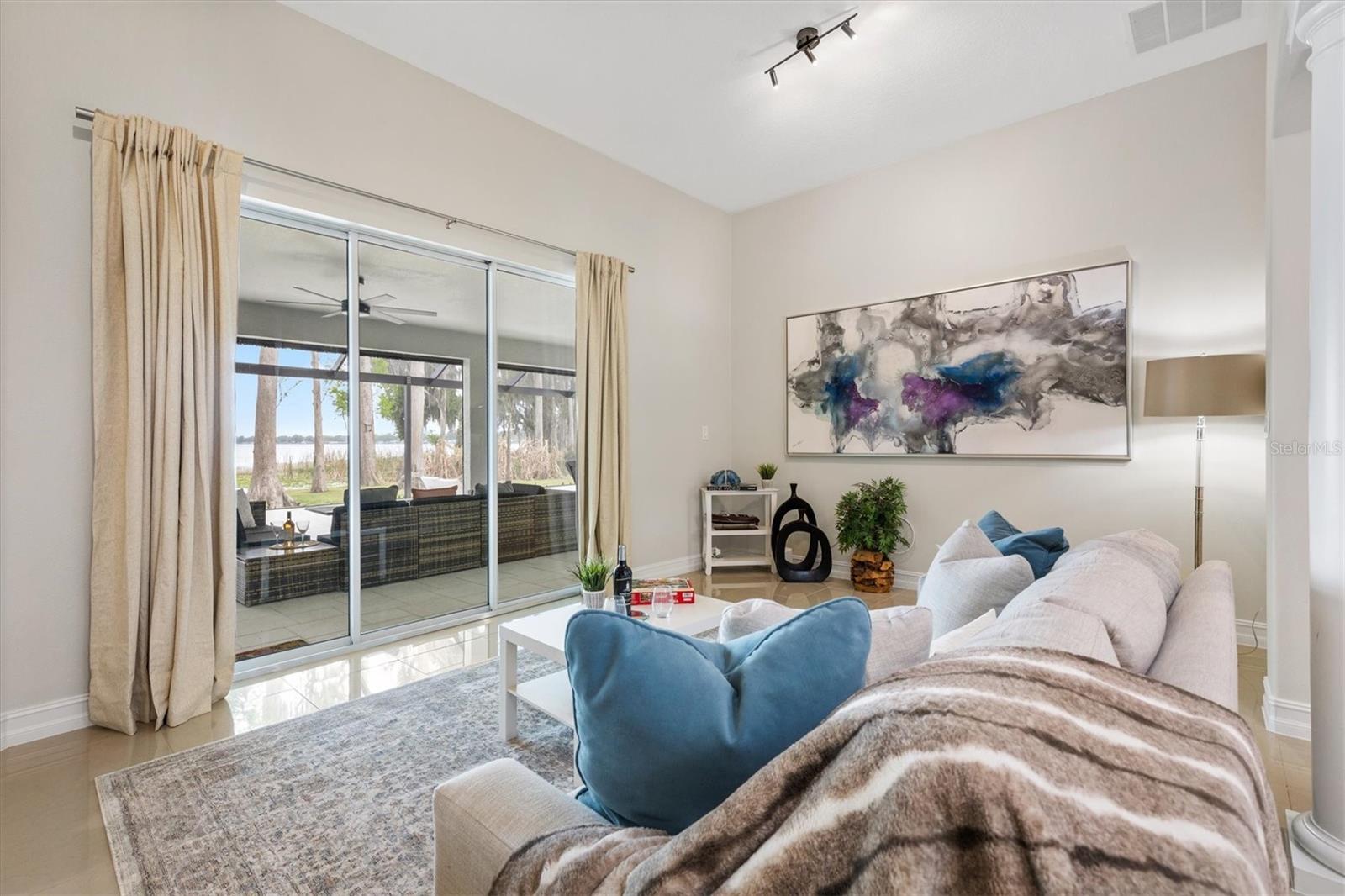 Image 8 of 39 For 12114 Eagle Point Court