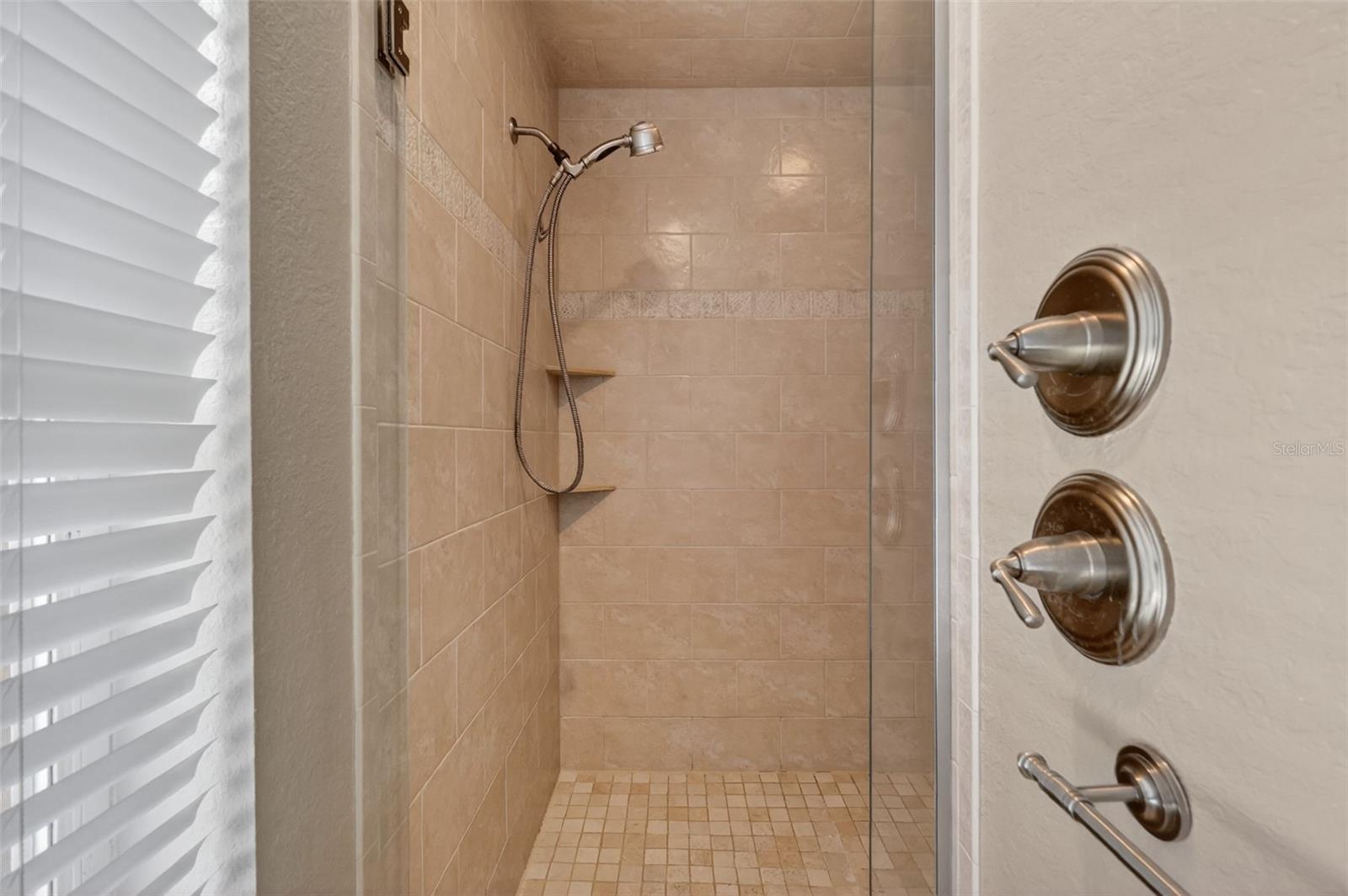 Image 36 of 59 For 34028 Park Lane