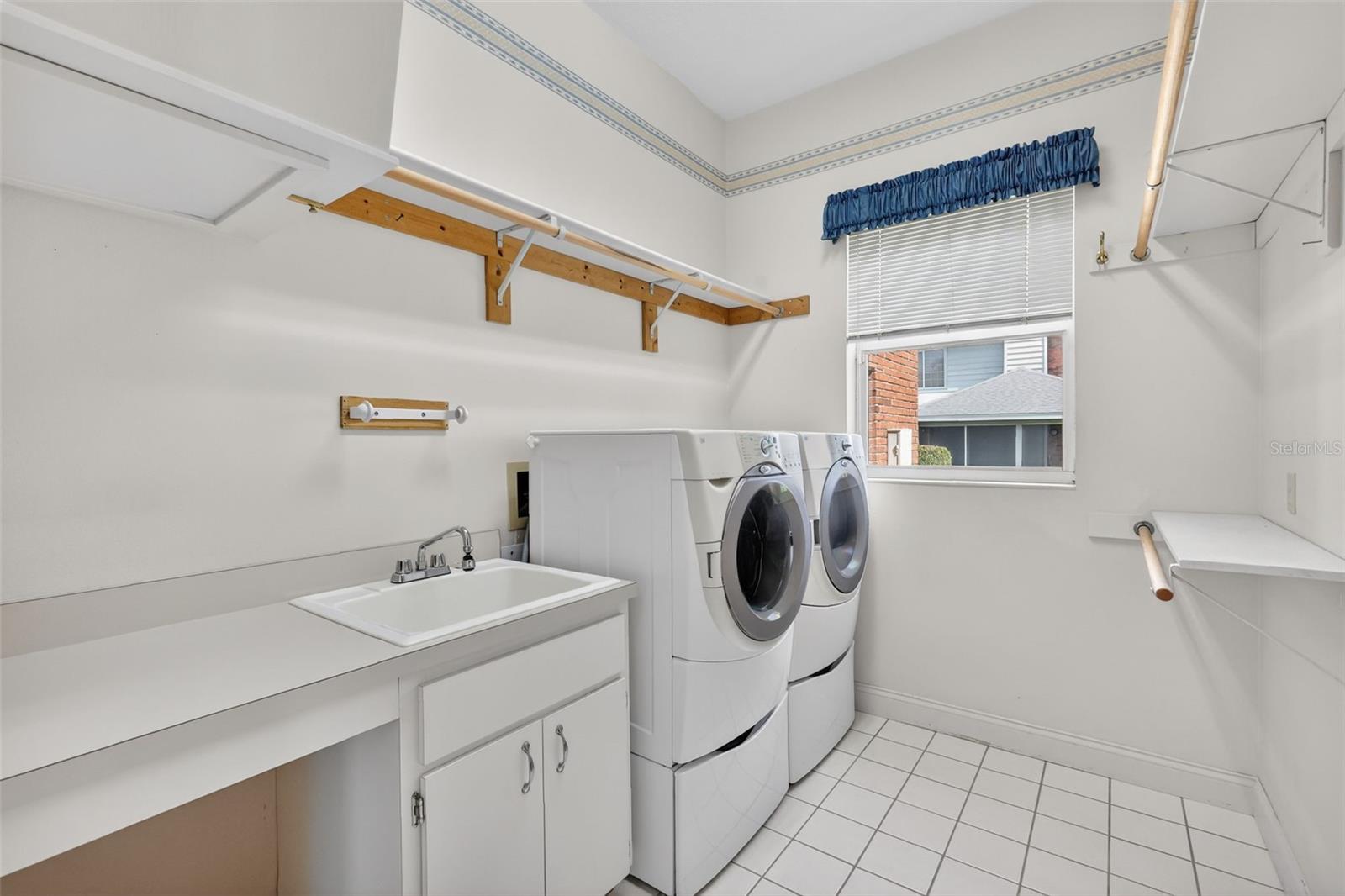 Image 45 of 59 For 34028 Park Lane