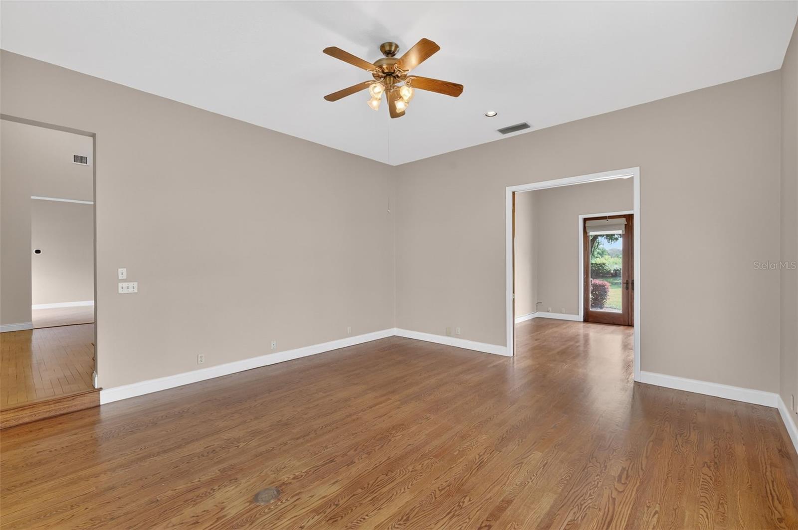 Image 7 of 59 For 34028 Park Lane