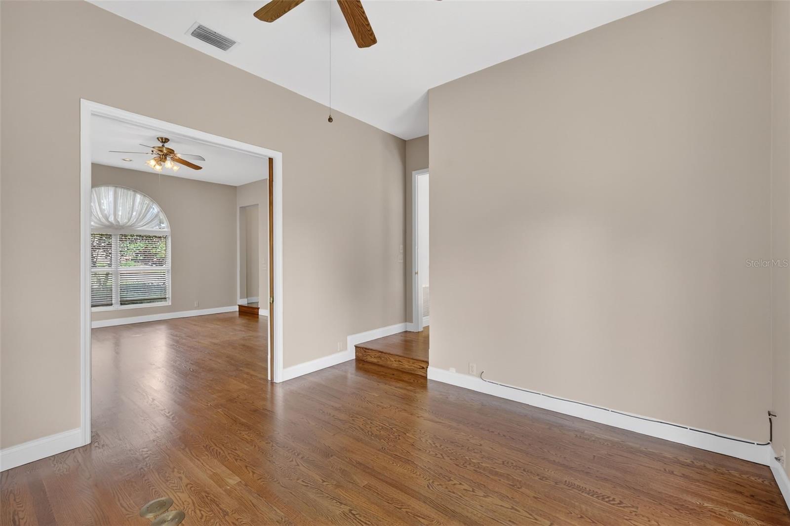 Image 9 of 59 For 34028 Park Lane