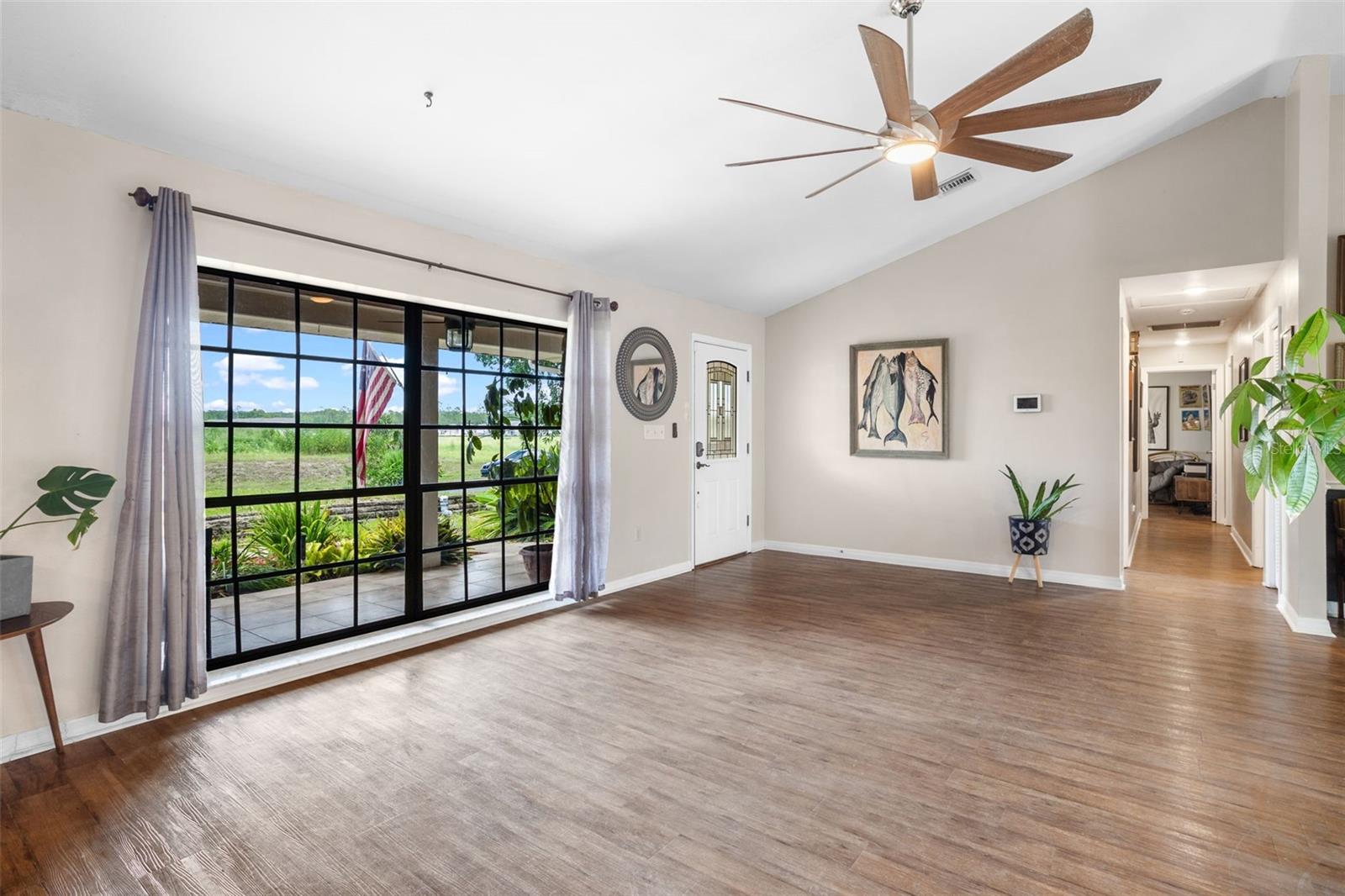 Image 12 of 49 For 2002 Fairway Drive