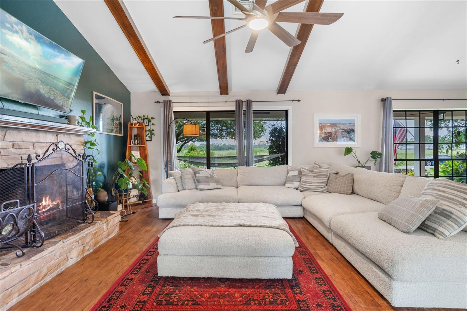 Image 14 of 49 For 2002 Fairway Drive