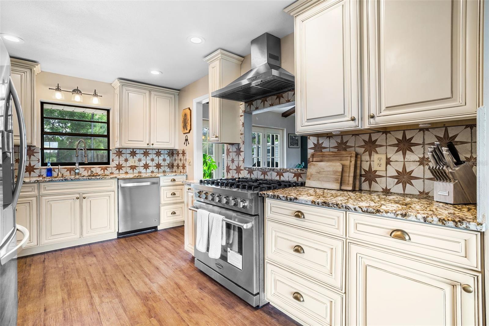 Image 22 of 49 For 2002 Fairway Drive