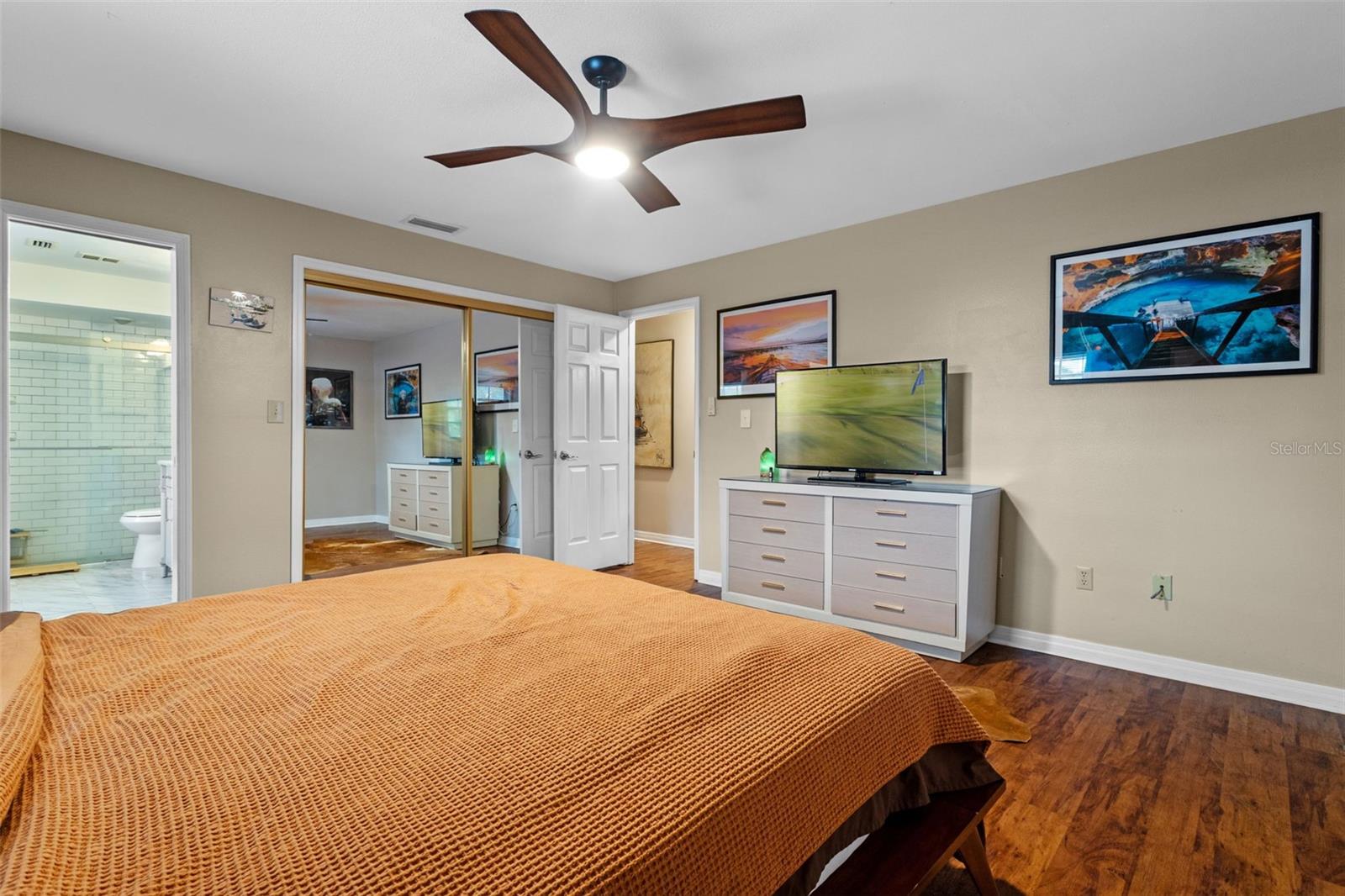 Image 27 of 49 For 2002 Fairway Drive