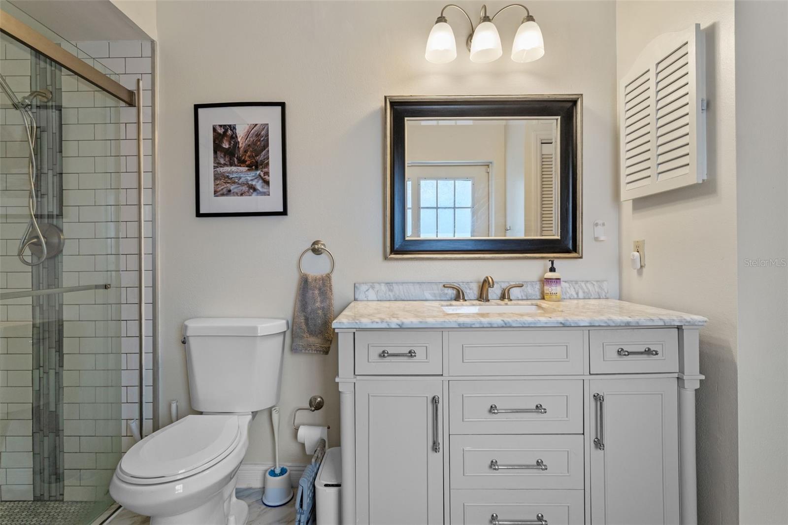 Image 29 of 49 For 2002 Fairway Drive