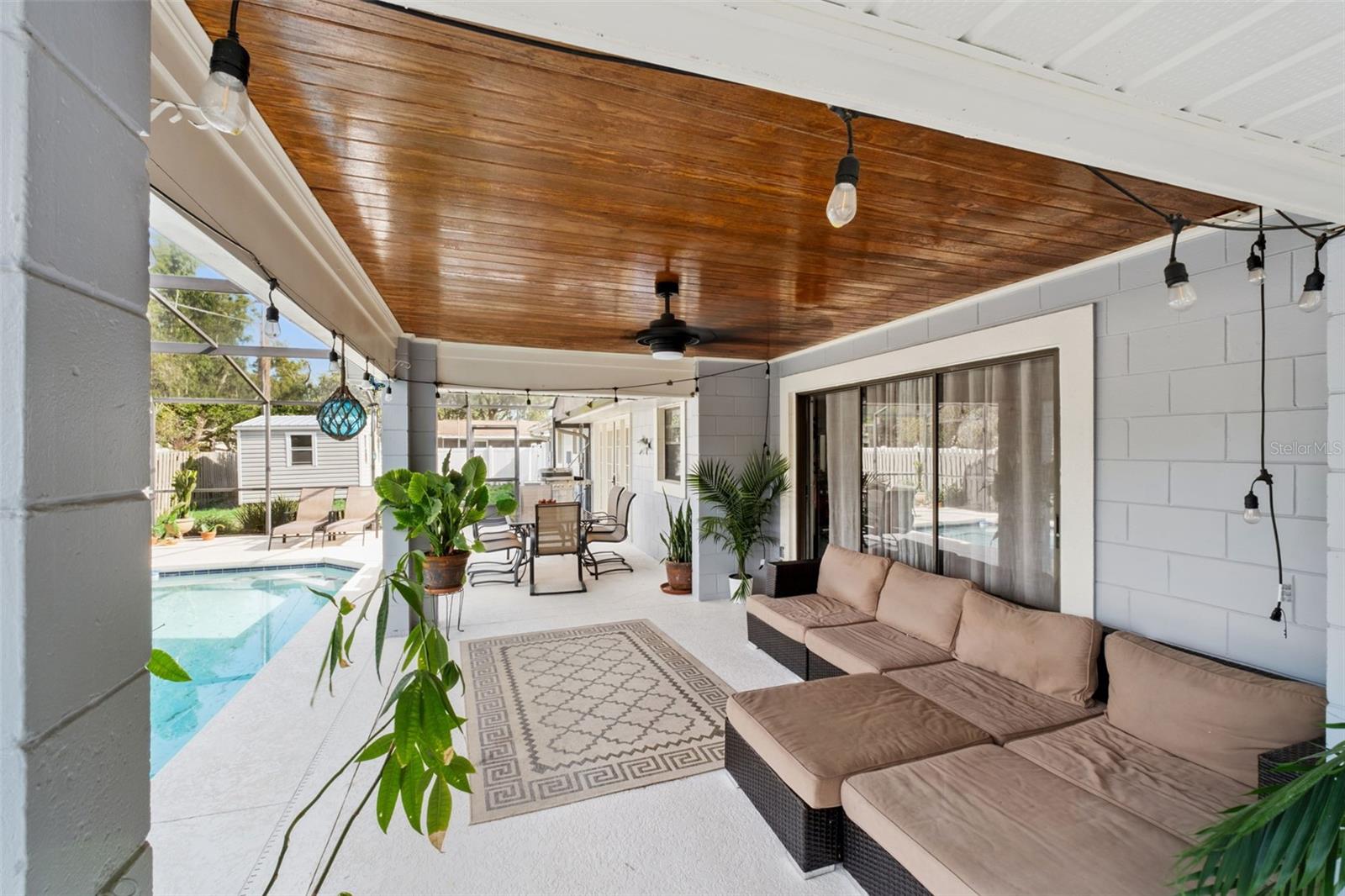 Image 6 of 49 For 2002 Fairway Drive