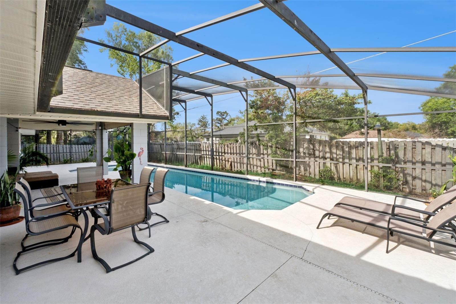 Image 8 of 49 For 2002 Fairway Drive