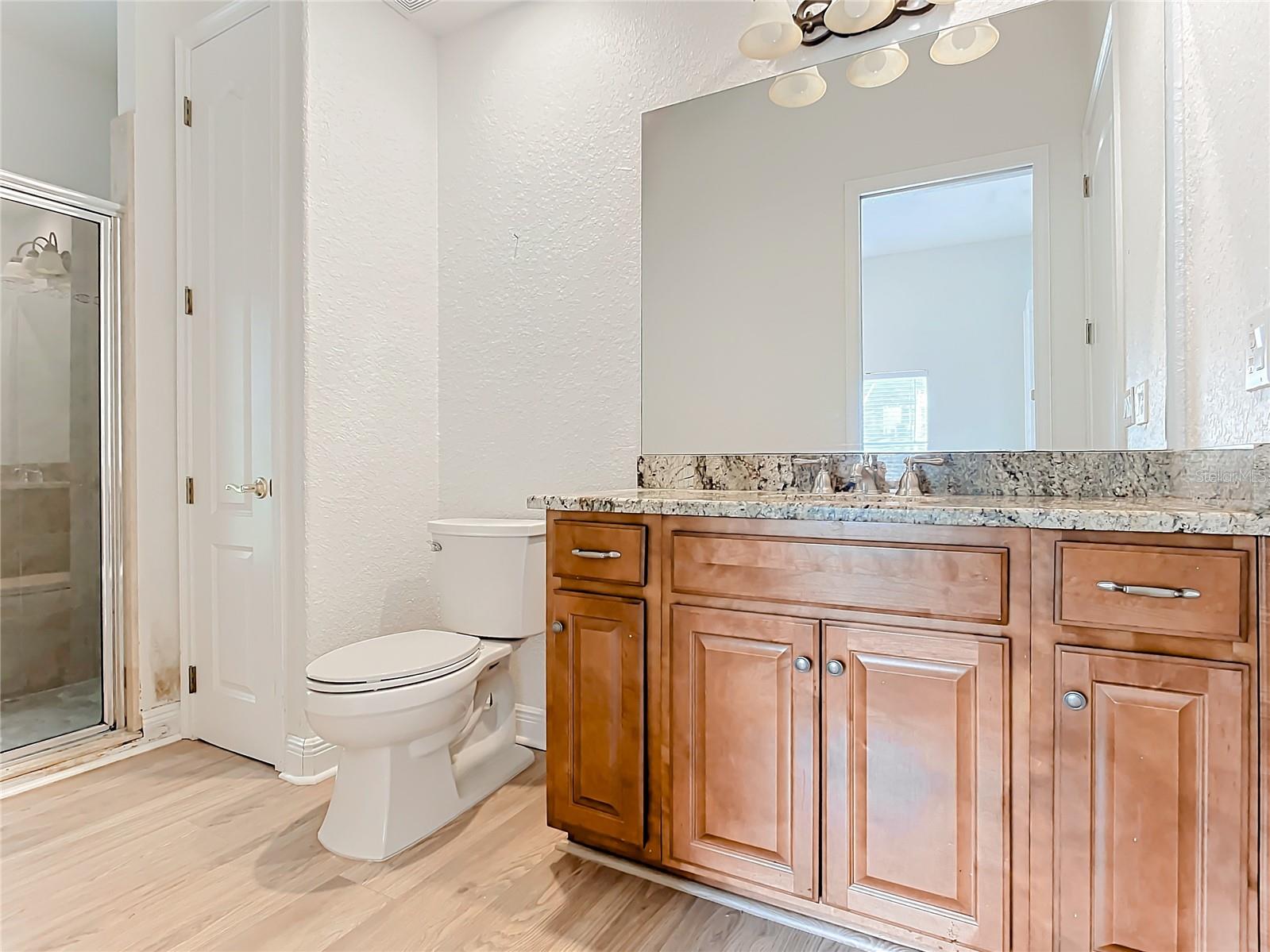 Image 24 of 62 For 132 Orange Ave