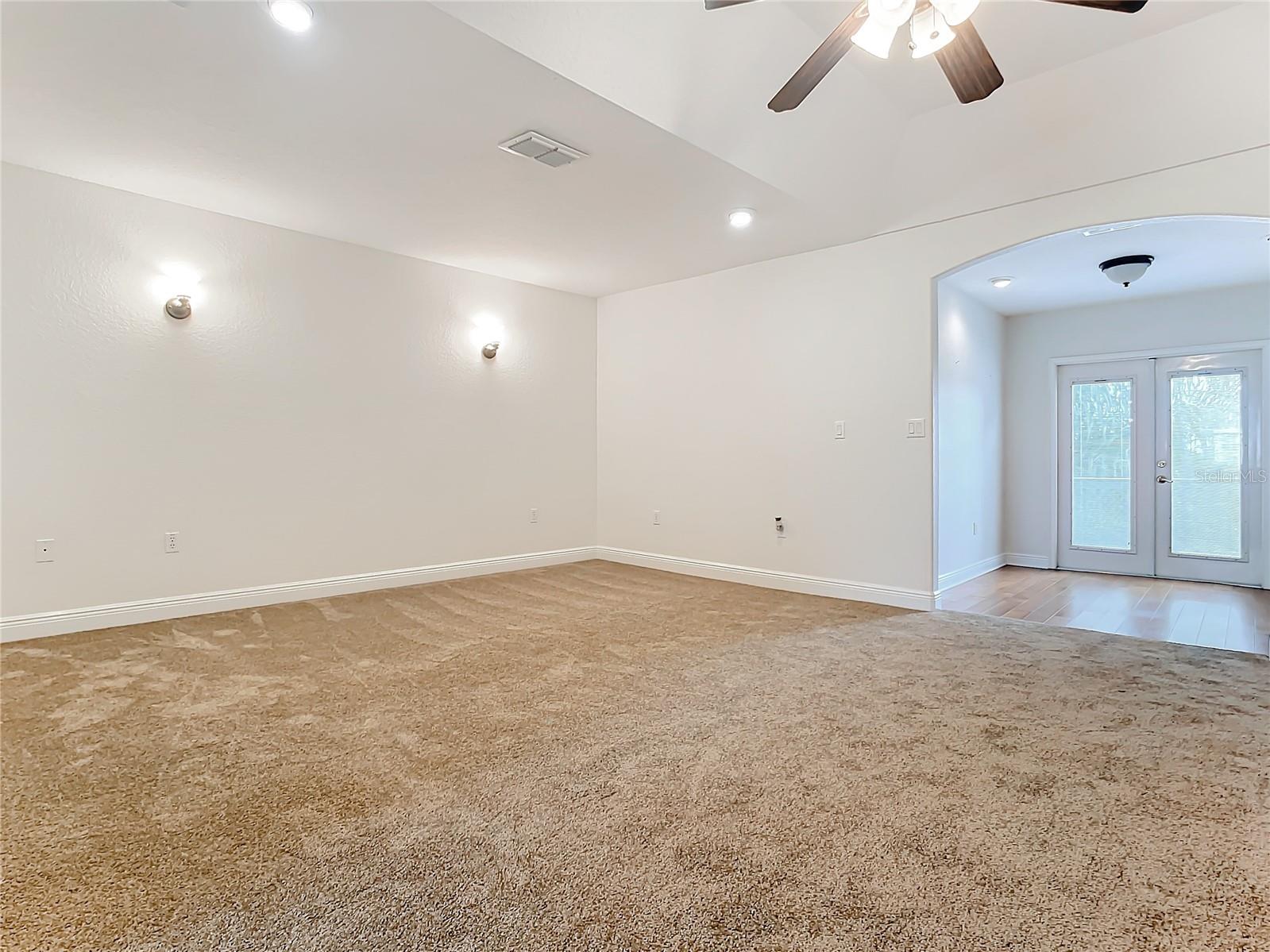 Image 32 of 62 For 132 Orange Ave