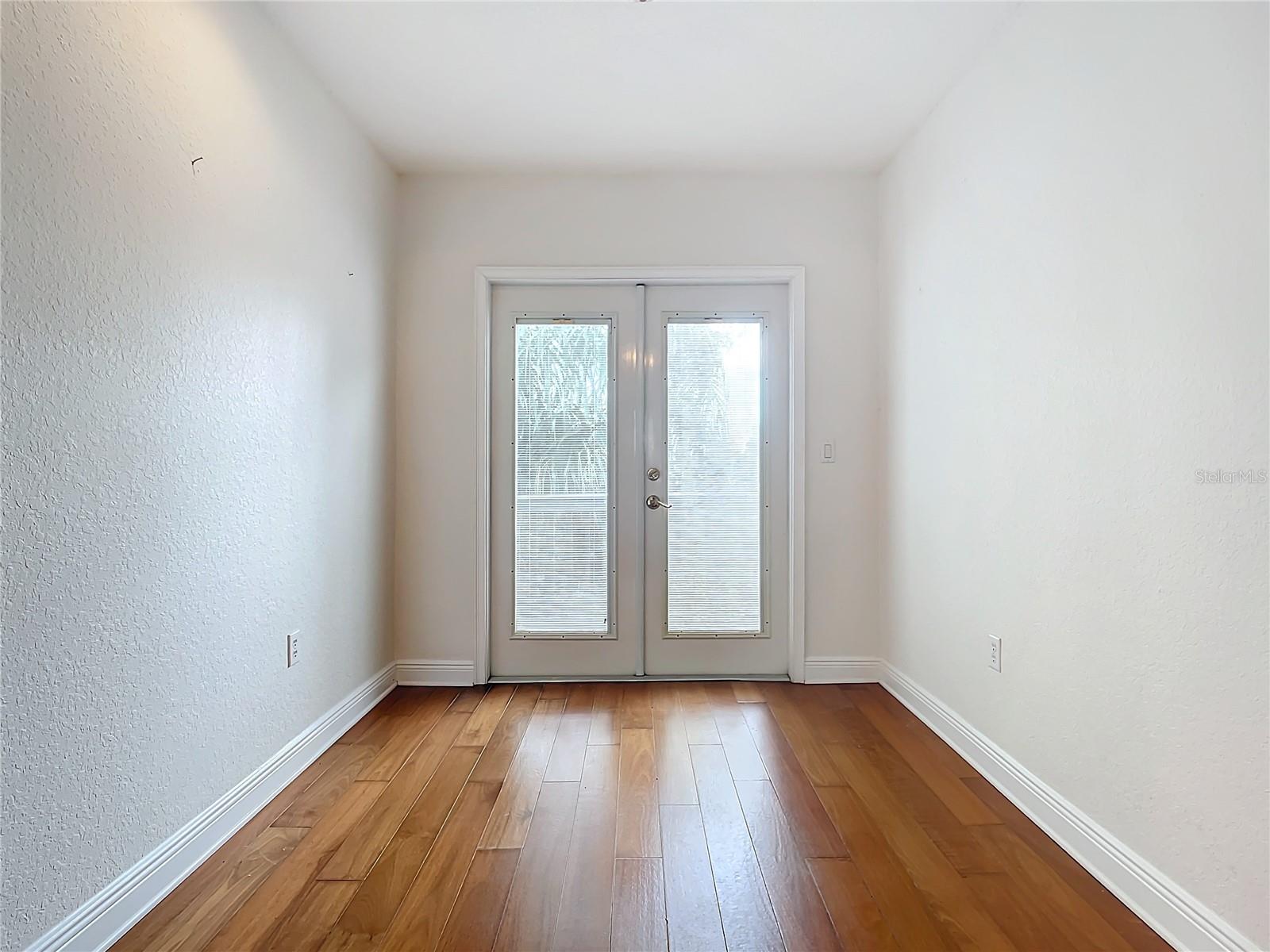 Image 33 of 62 For 132 Orange Ave