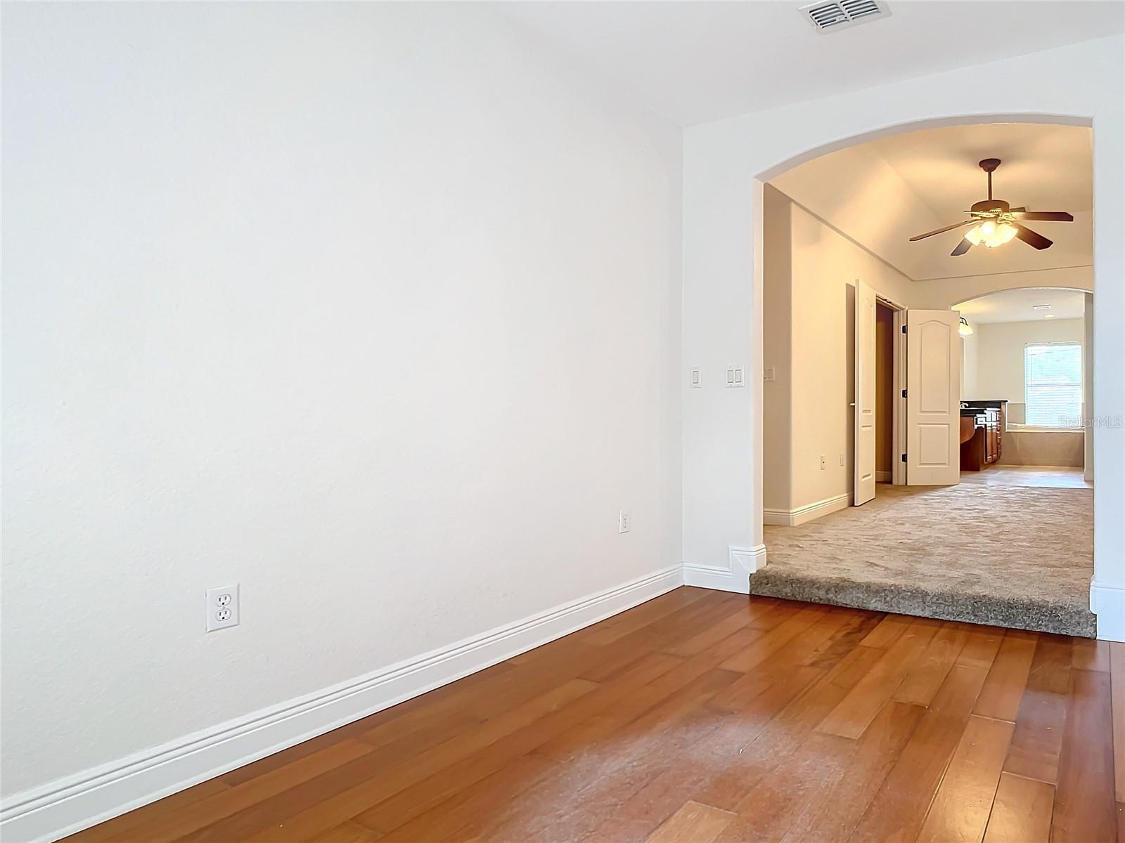 Image 34 of 62 For 132 Orange Ave