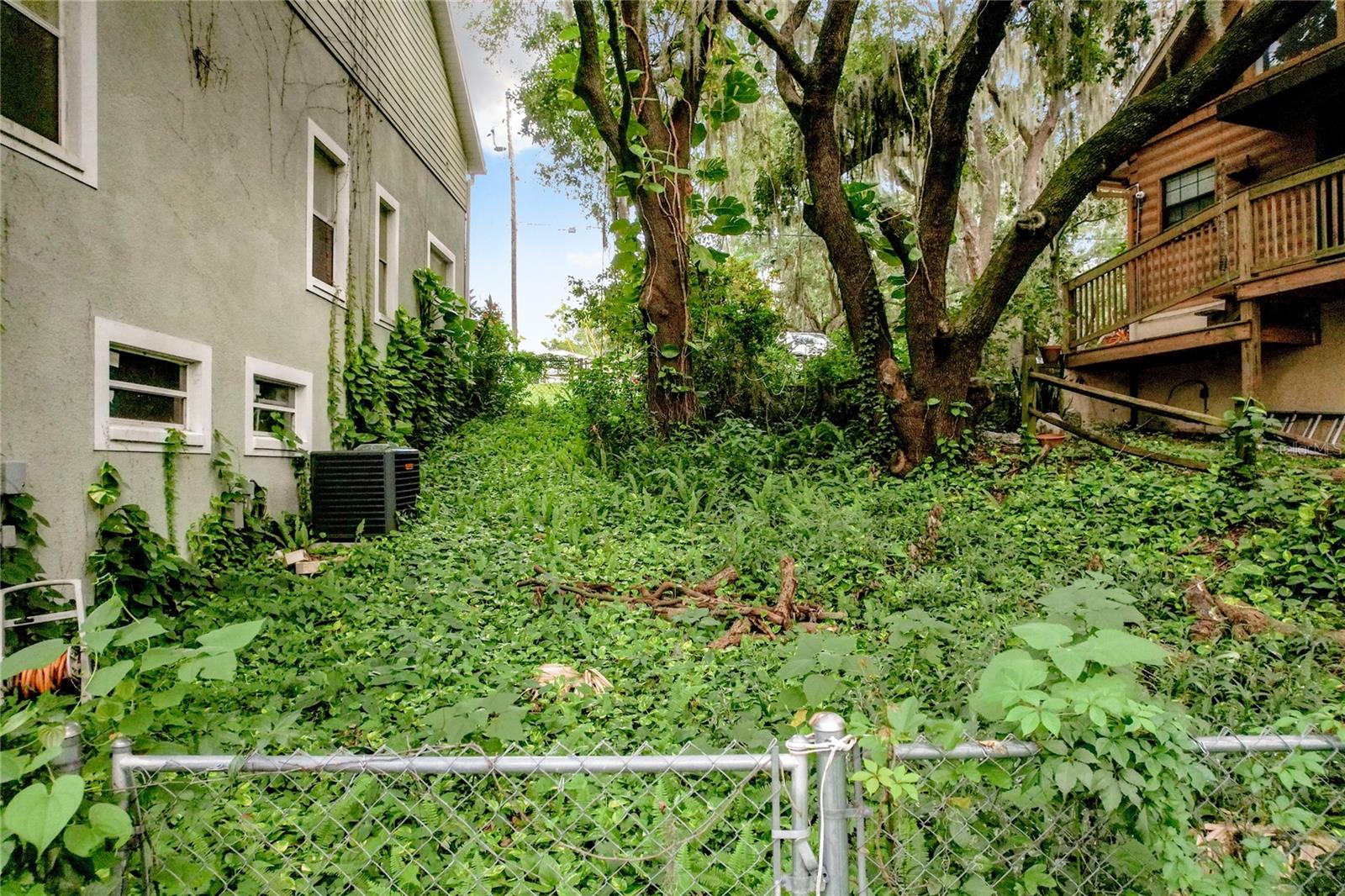 Image 52 of 62 For 132 Orange Ave